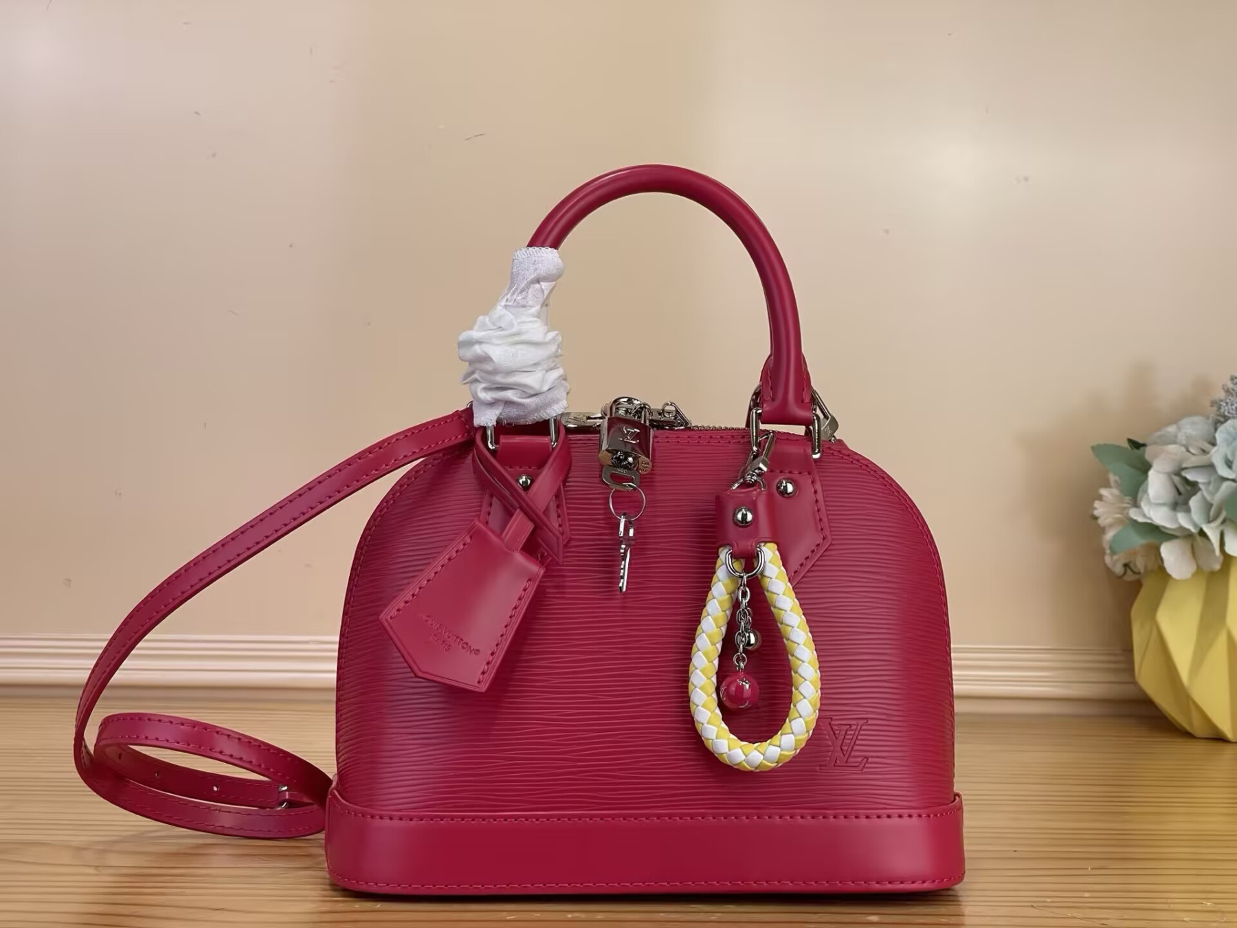 LV ALMA BB M29125 23.5x17.5x11.5cm