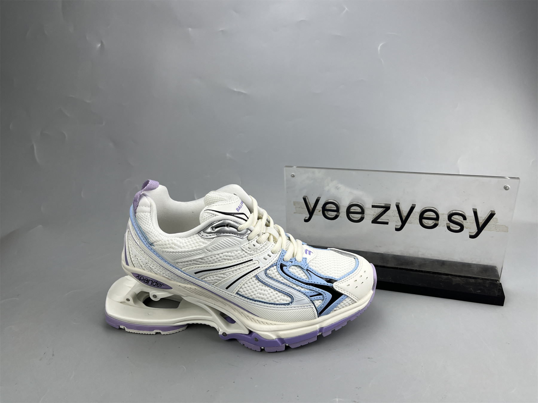 UA X-PANDER WHITE PURPLE BLUE