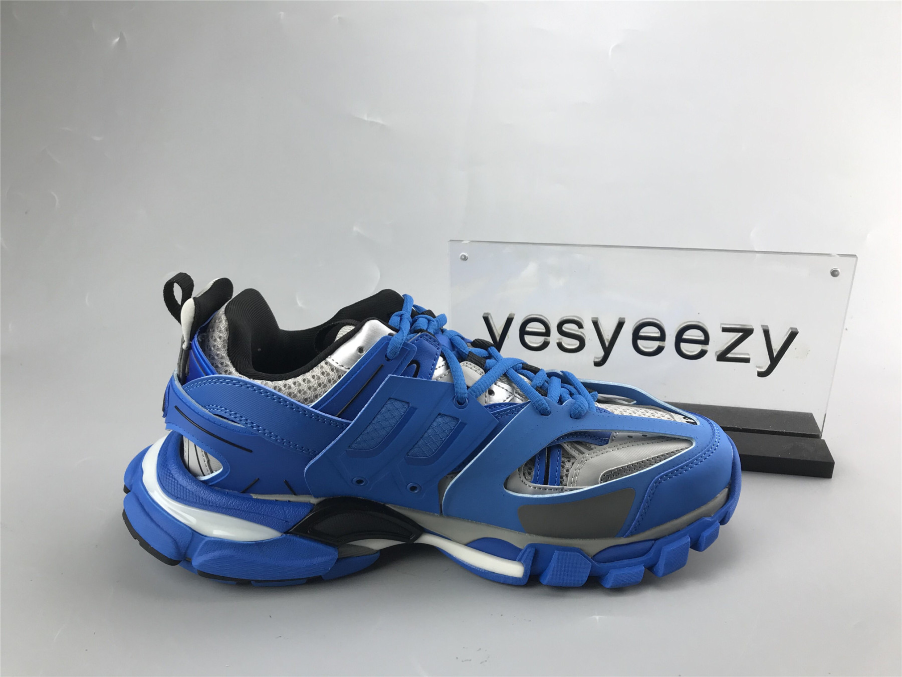 UA TRACK TRAINER GREY BLUE