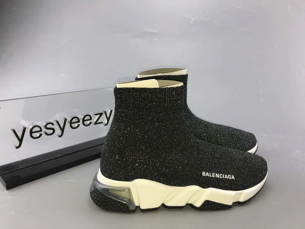 UA SPEED TRAINERS