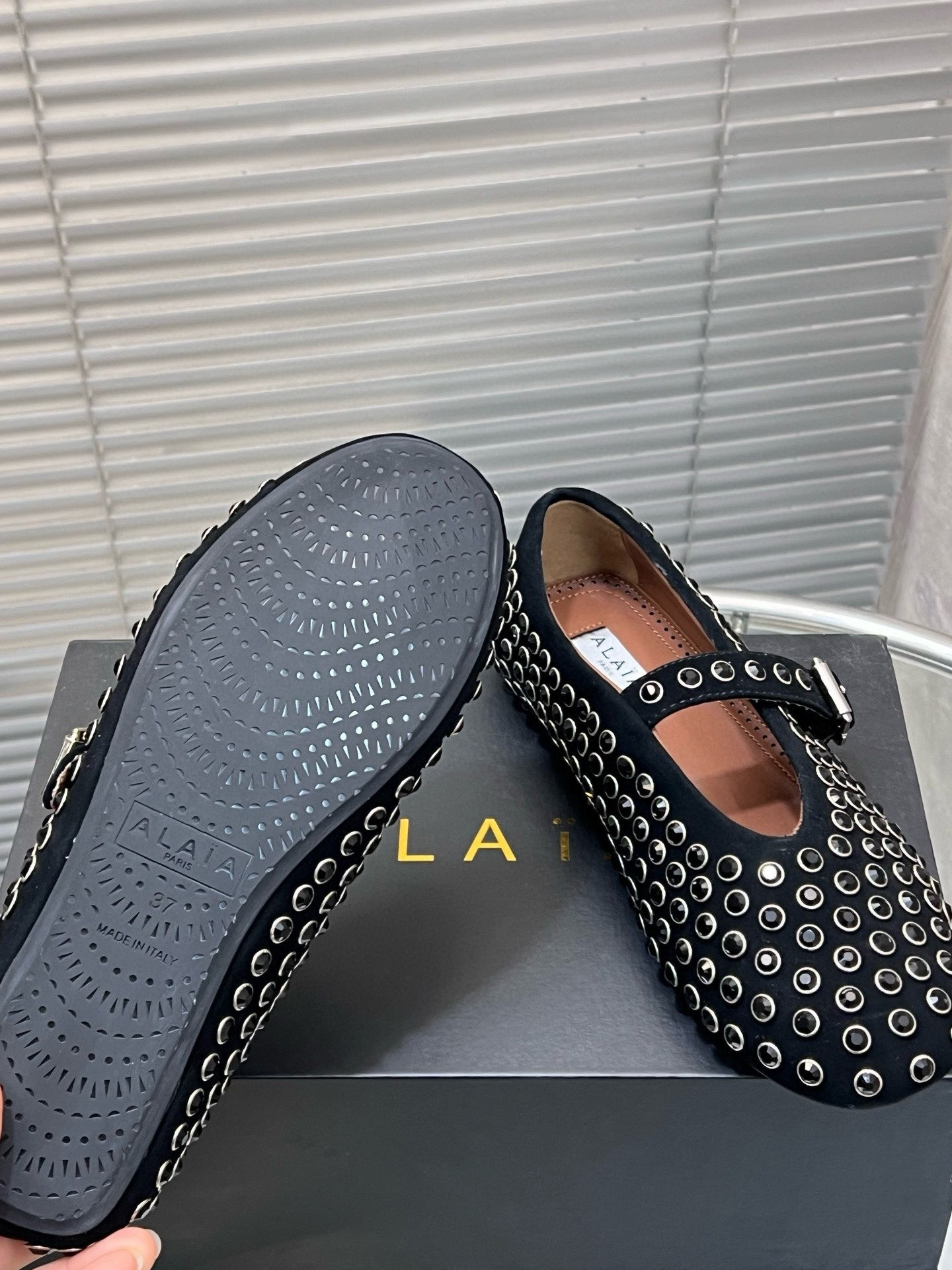 UA A1a1a STRASS BALLET FLATS