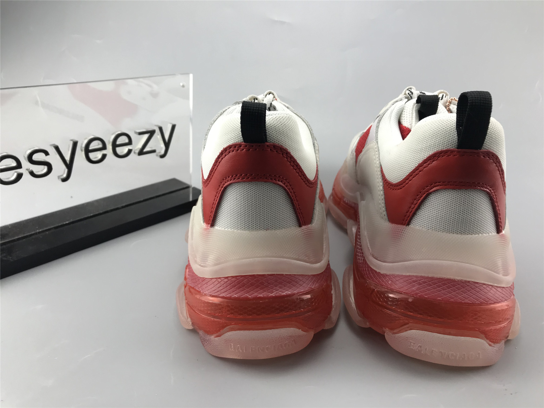 UA TRIPLE S SNEAKER WHITE RED AND GREY