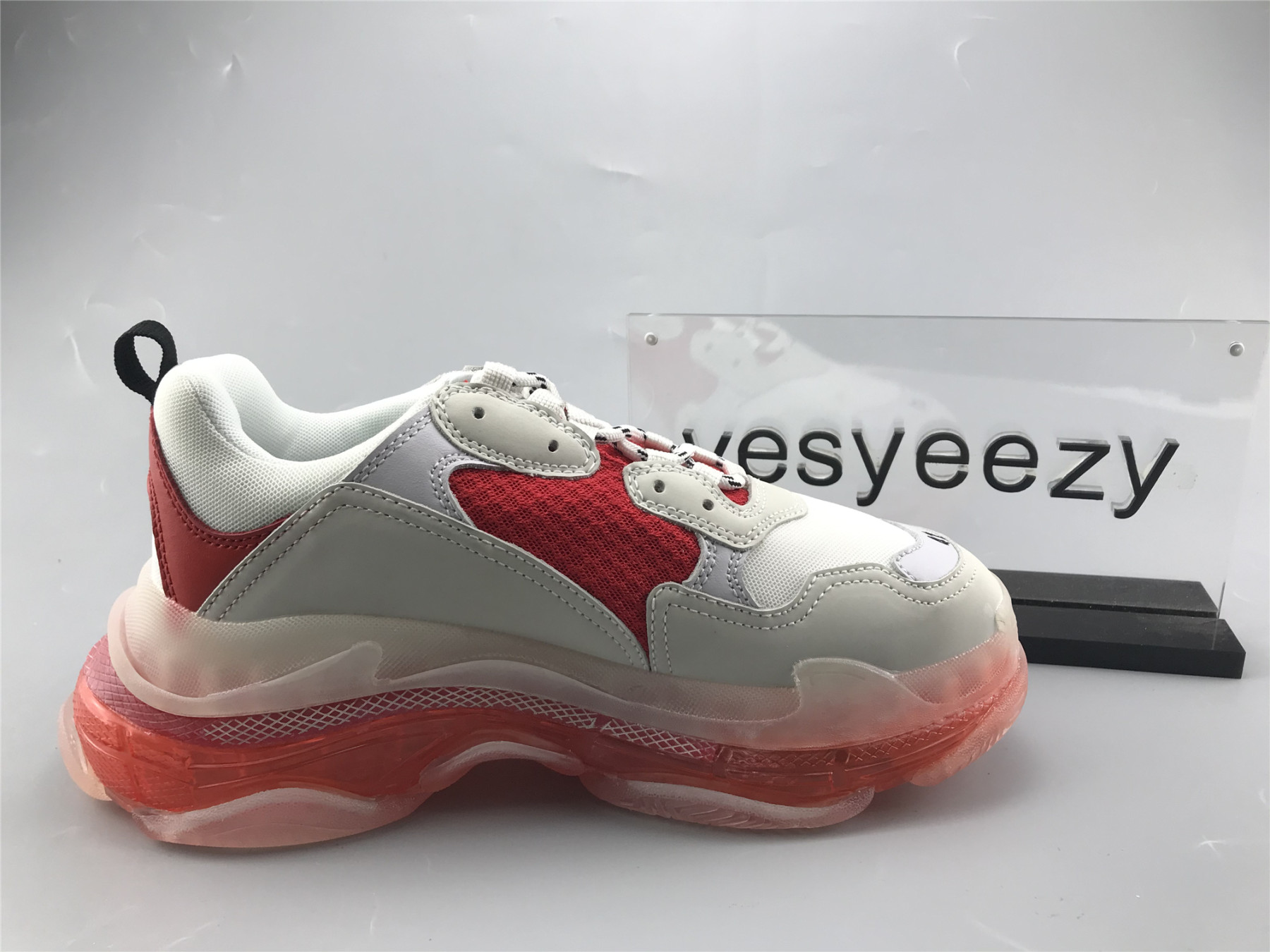 UA TRIPLE S SNEAKER WHITE RED AND GREY