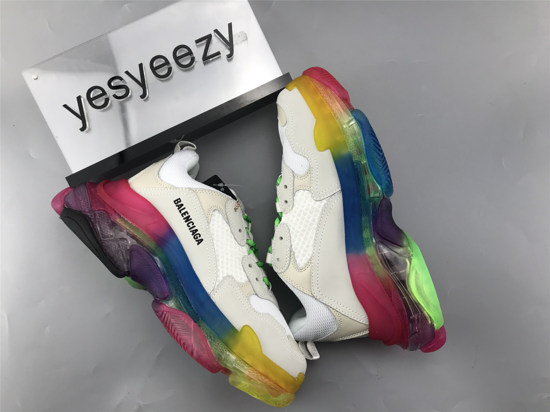 UA TRIPLE S SNEAKER GREY SLIVER WHITE