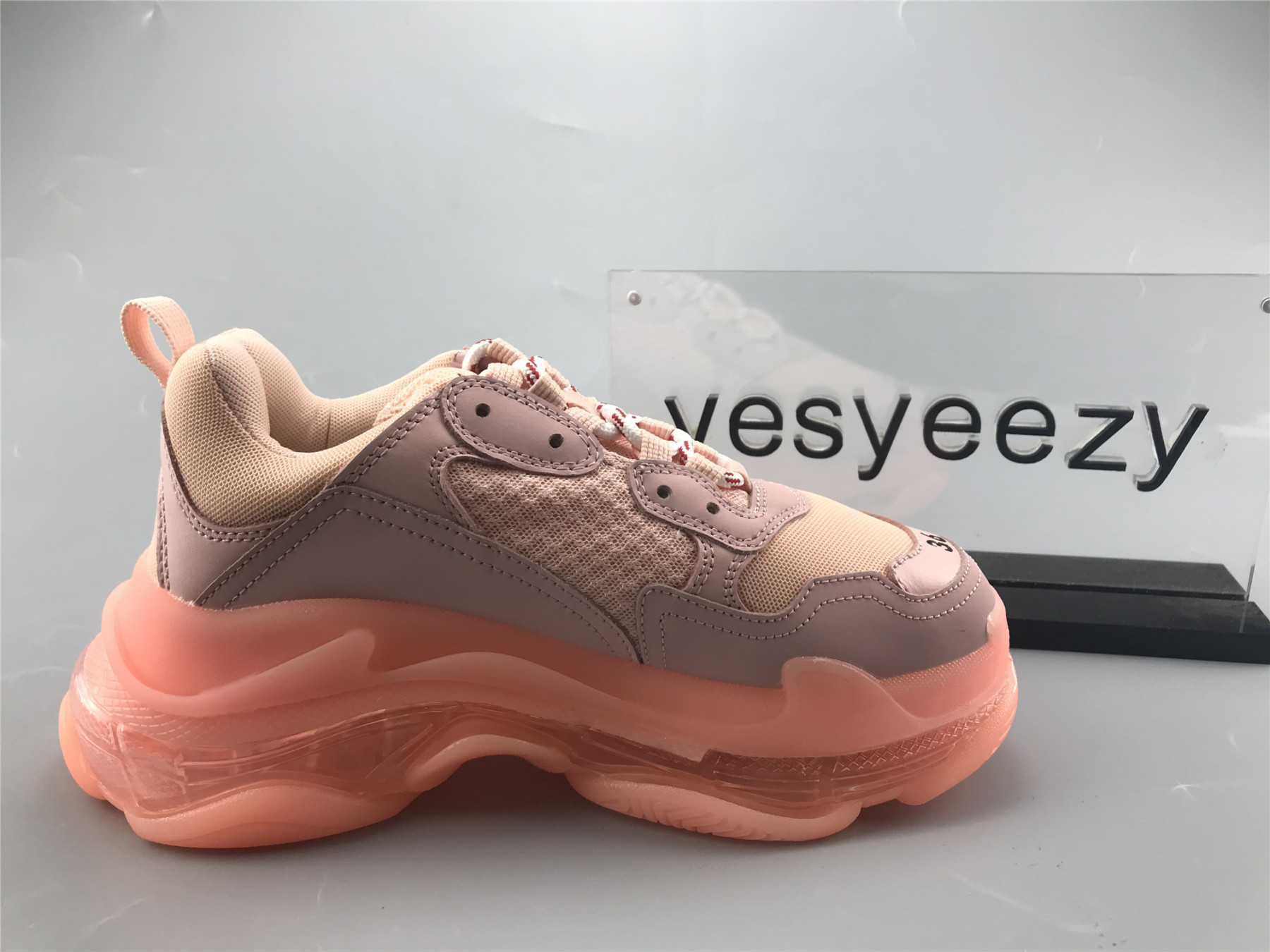 UA TRIPLE S SNEAKER PINK