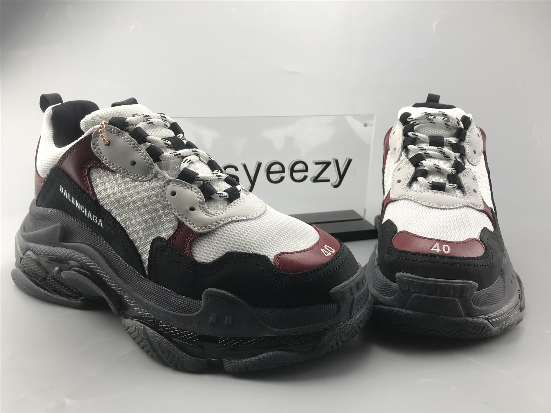 UA TRIPLE S SNEAKER BLACK BROWN RED