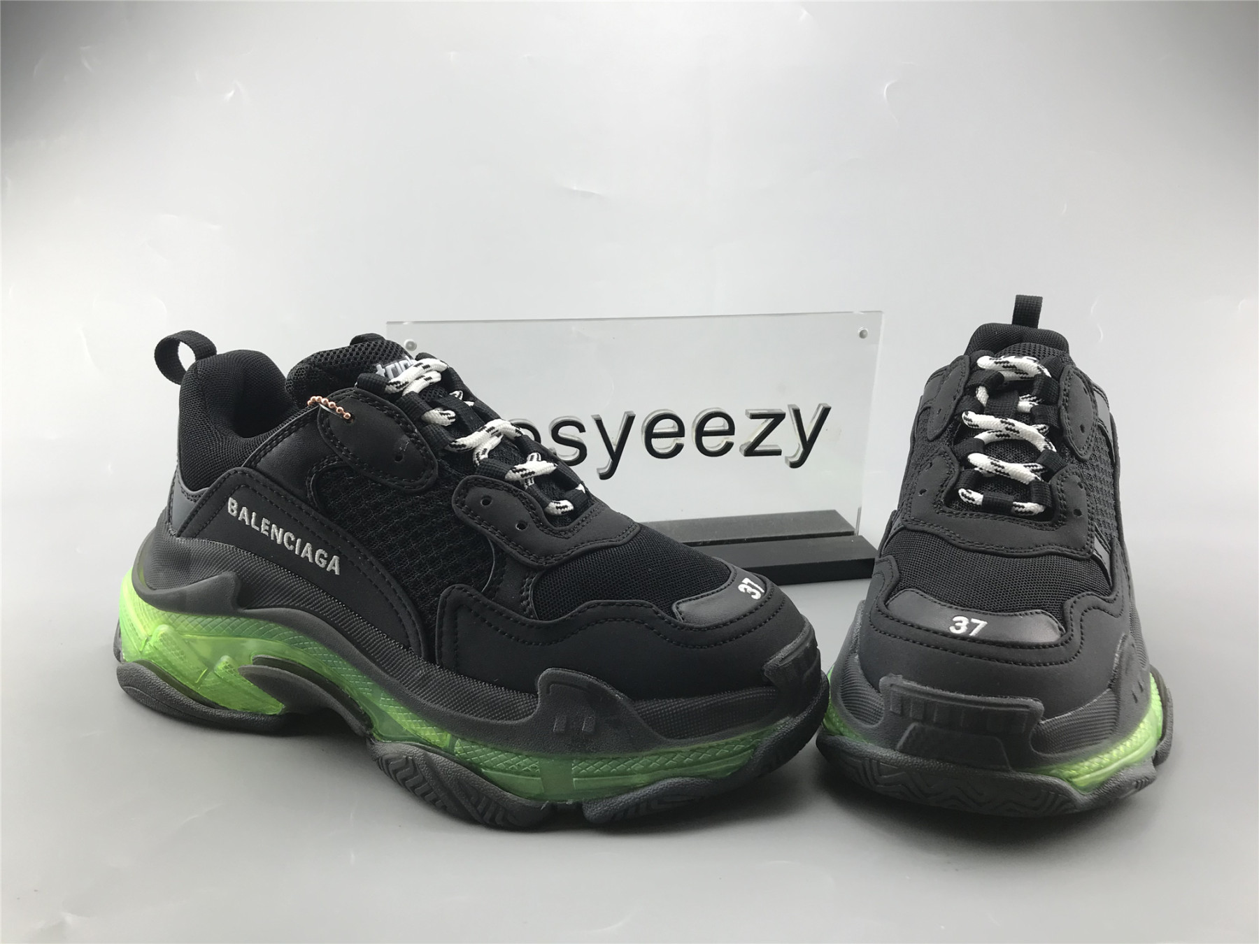 UA TRIPLE S SNEAKER BLACK GREEN