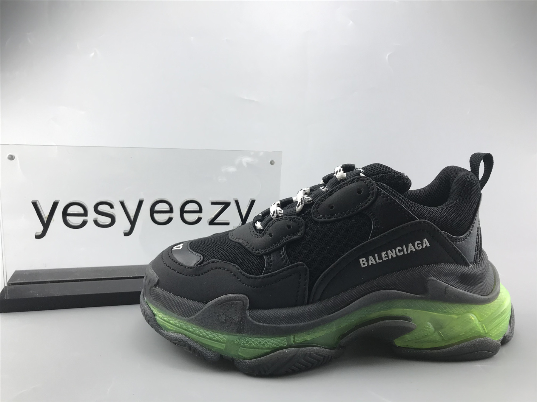UA TRIPLE S SNEAKER BLACK GREEN