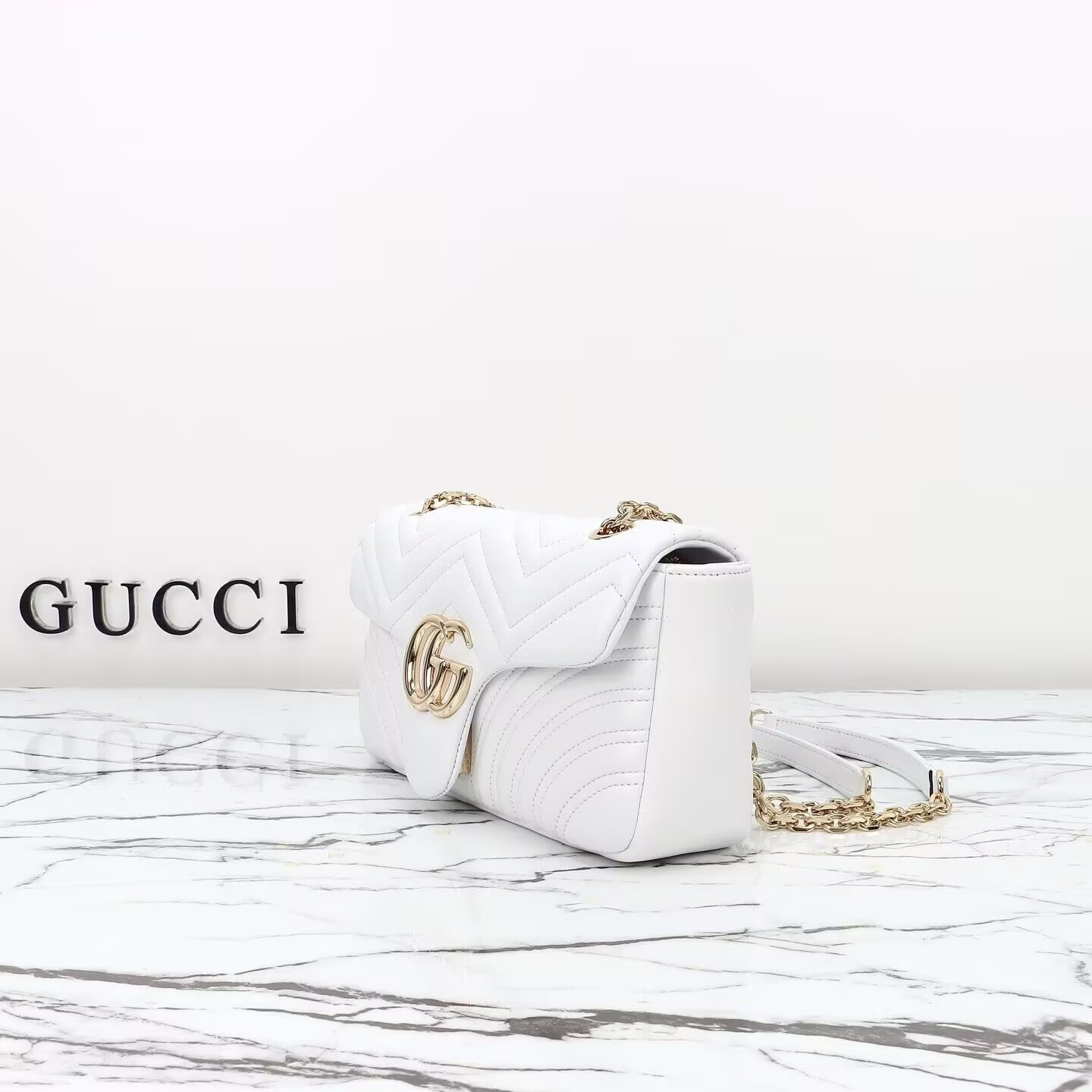 Gvc*1 gg marmont medium shoulder bag 26x15x7cm