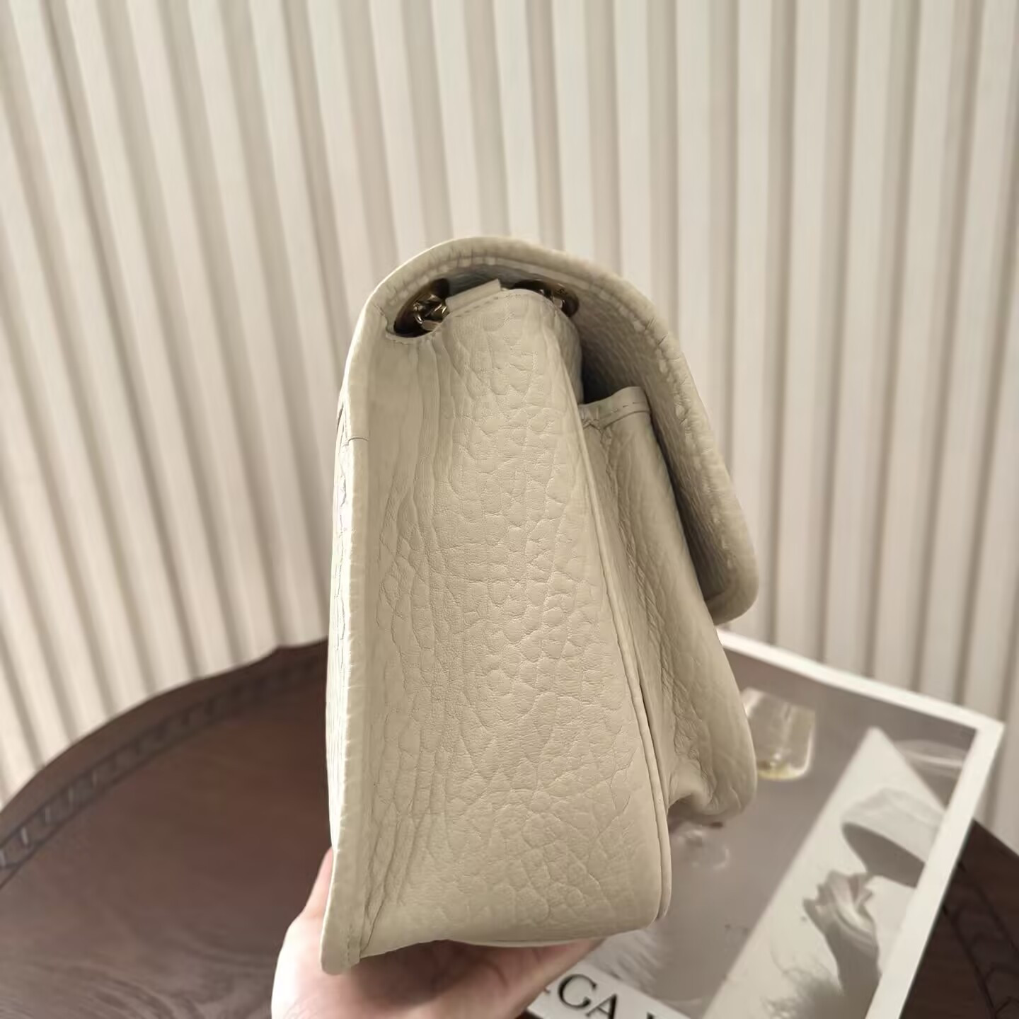 Y51 niki medium handbags 28x20x8.5cm
