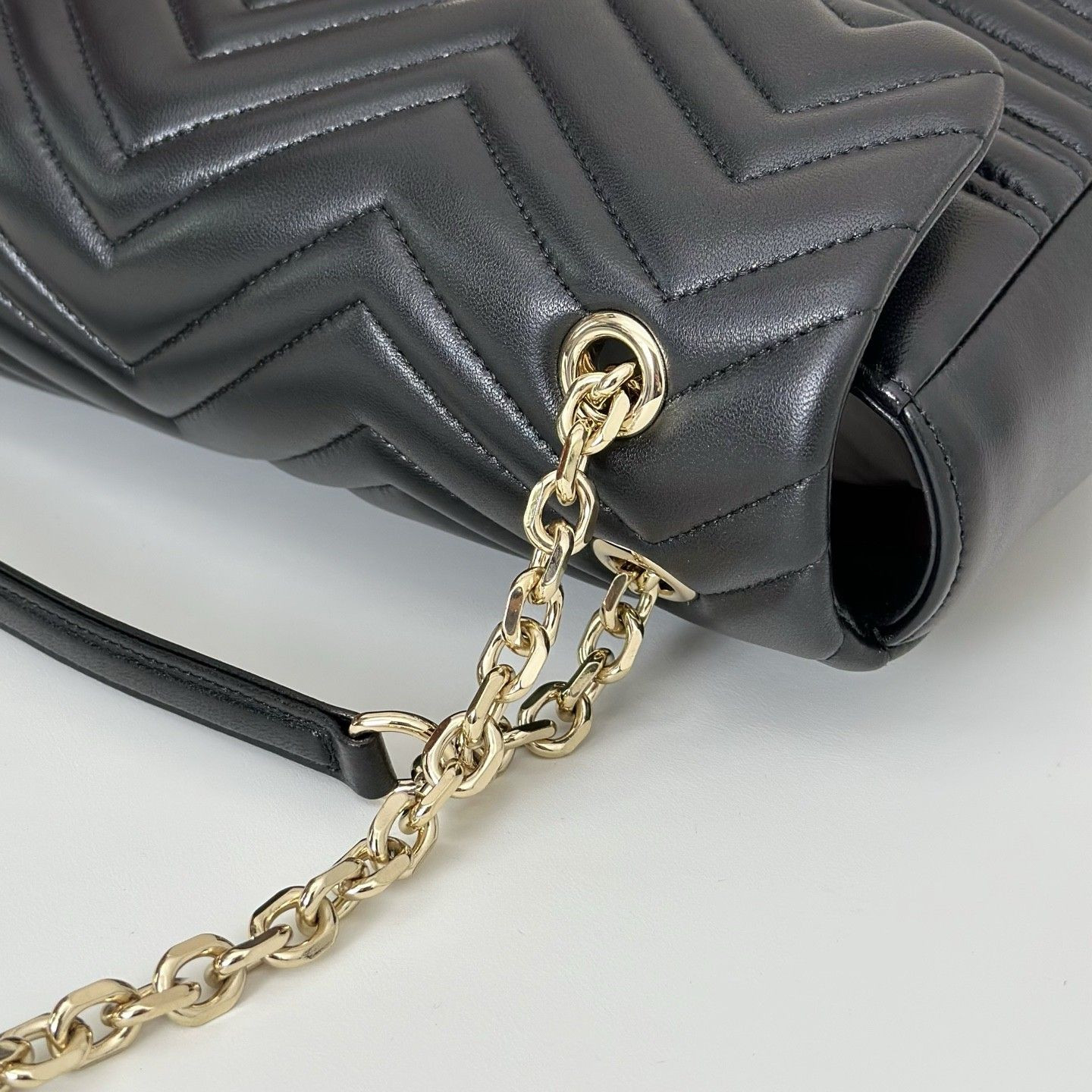 Gvc*1 GG Marmont Large Shoulder Bag 30.5x18x8cm