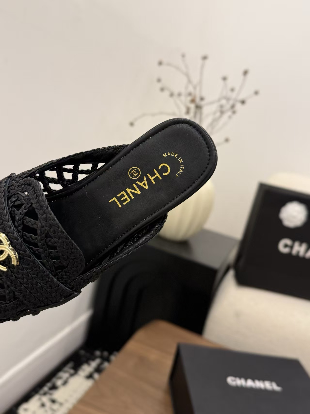 ua Ch**el mules