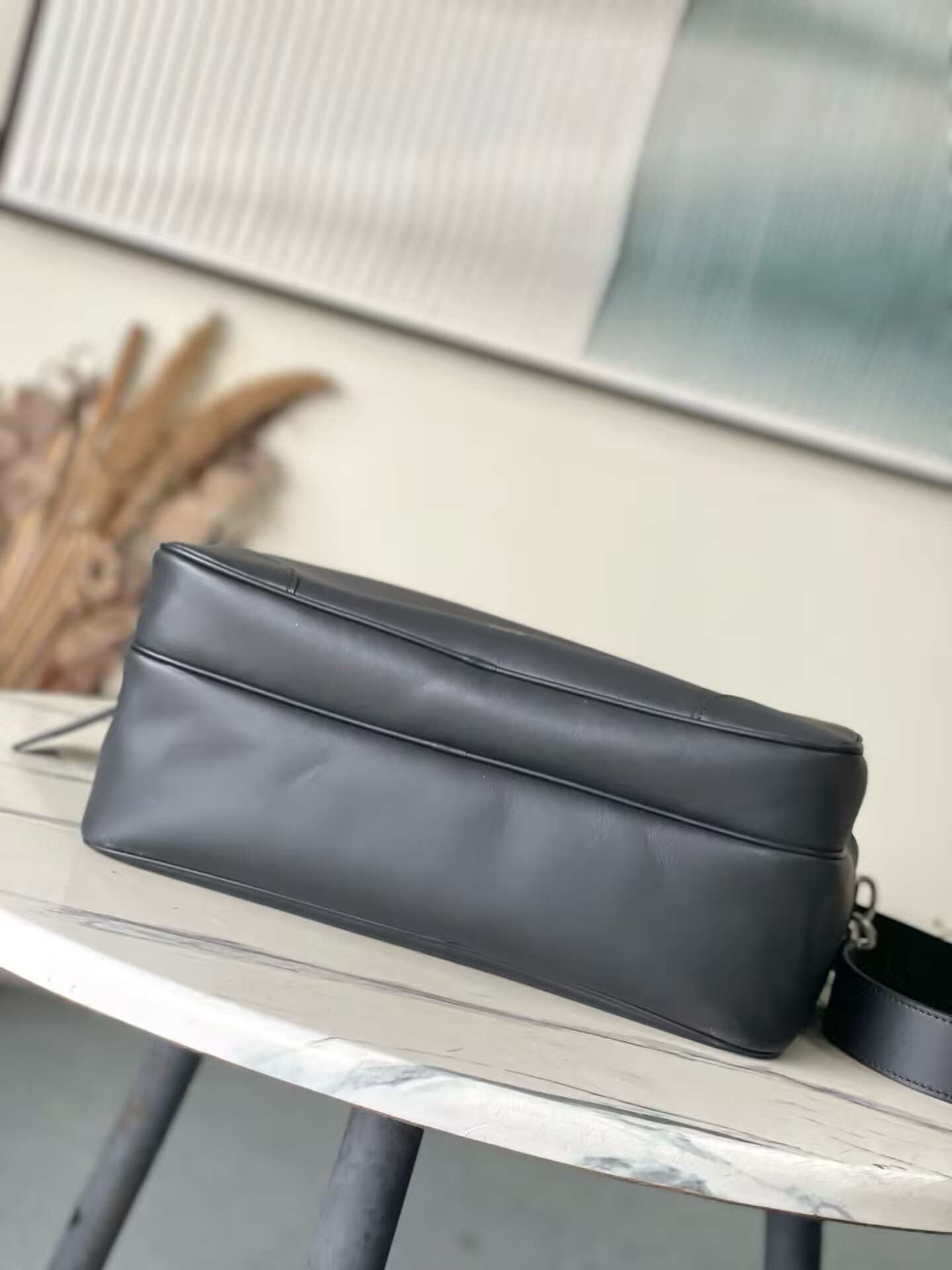 LV Nil XL M27999 37 x 26 x 19 cm