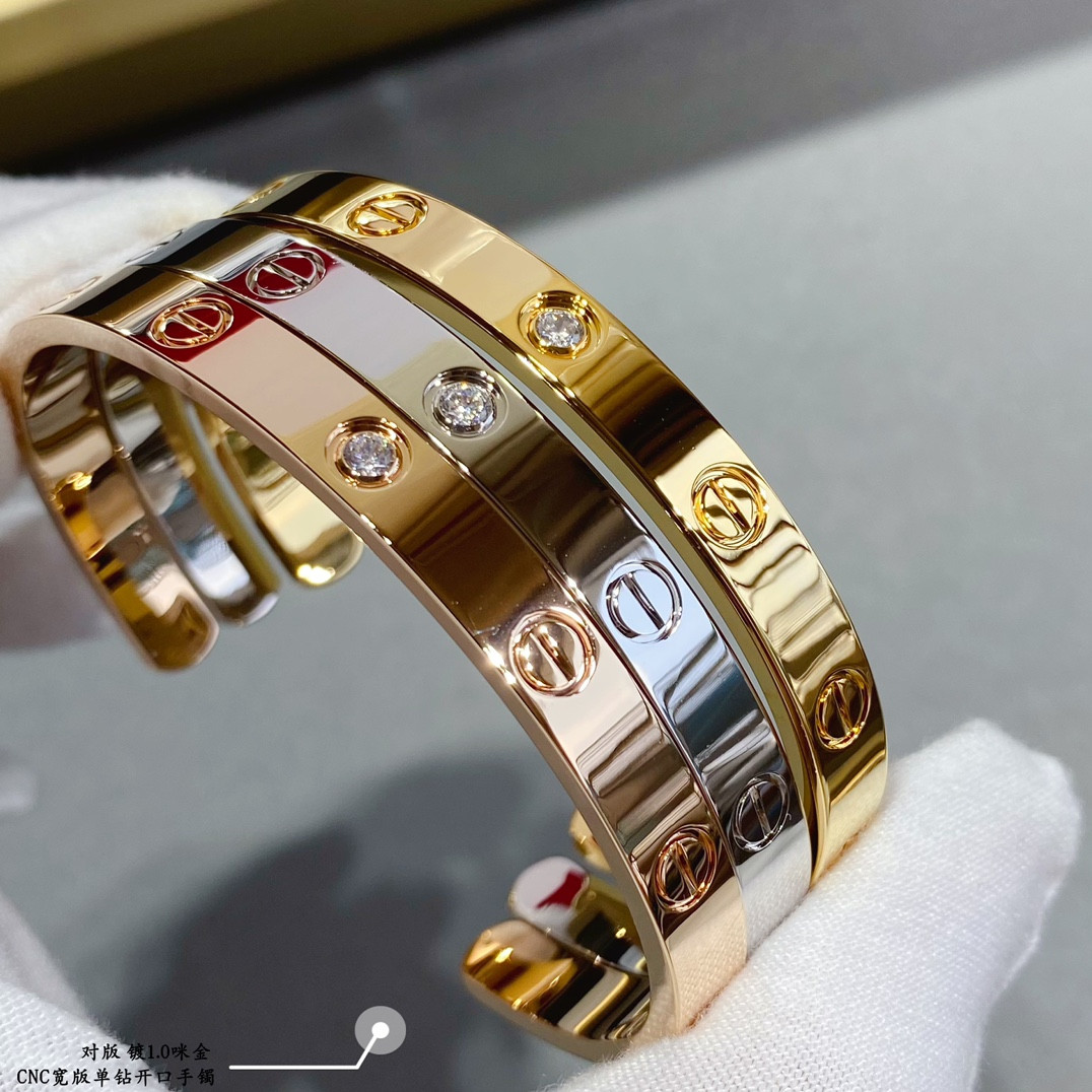 Ca*t1er wide single D1am0nd open LOVE Bracelet