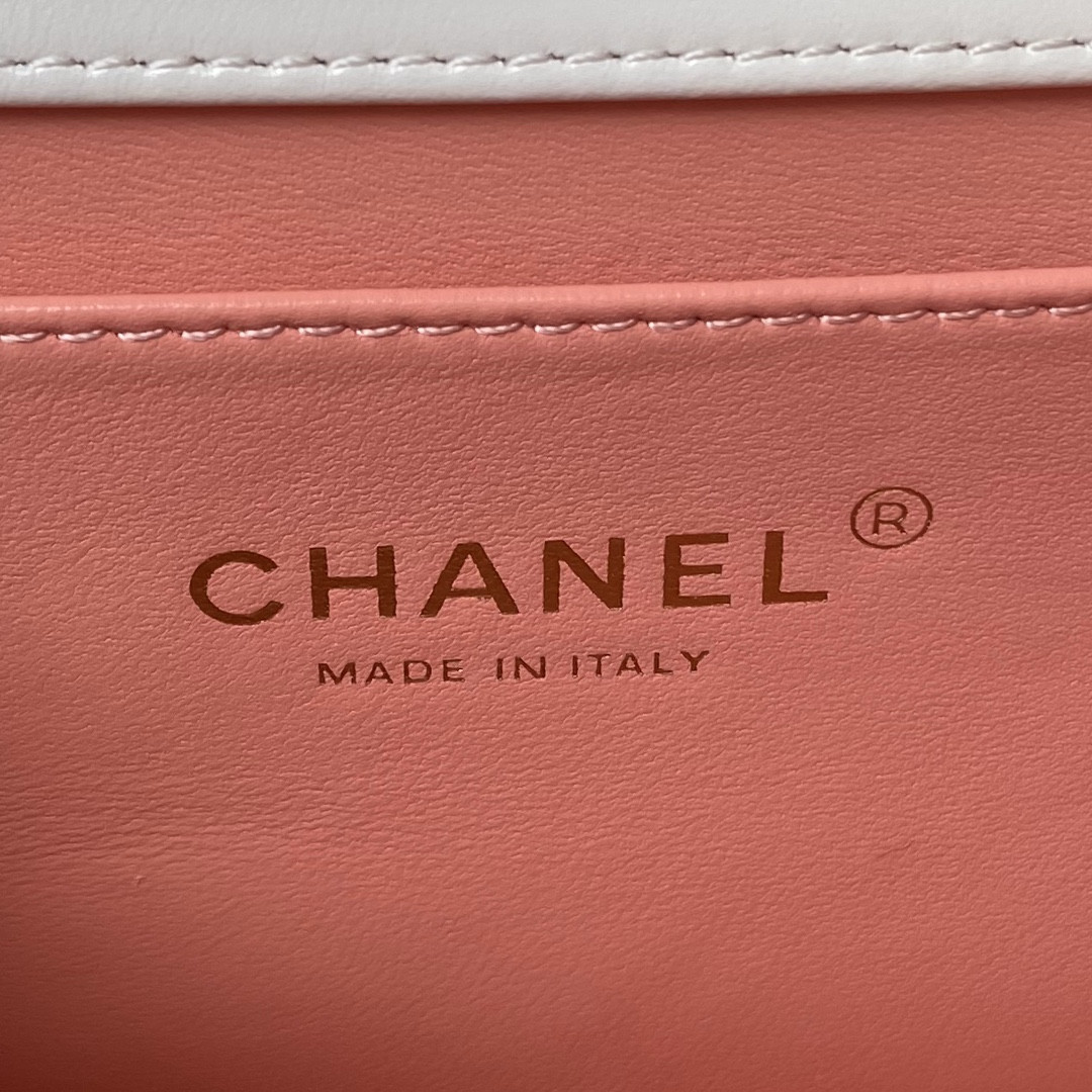Ch**el Small 24C Flap Bag  AS2649 22×14.5×8cm
