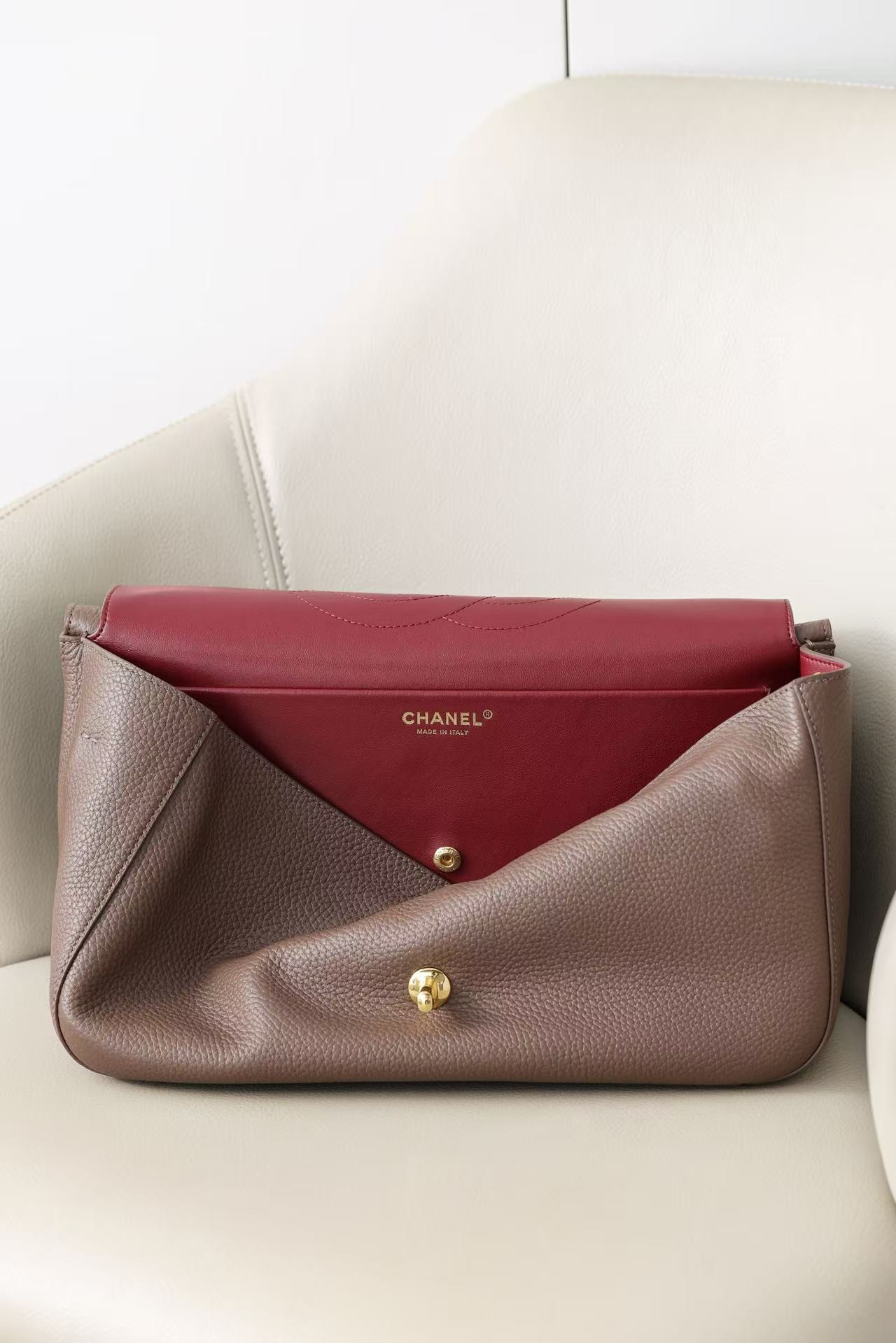 Ch**el maxi flapbag as6231 19.5x32x10cm