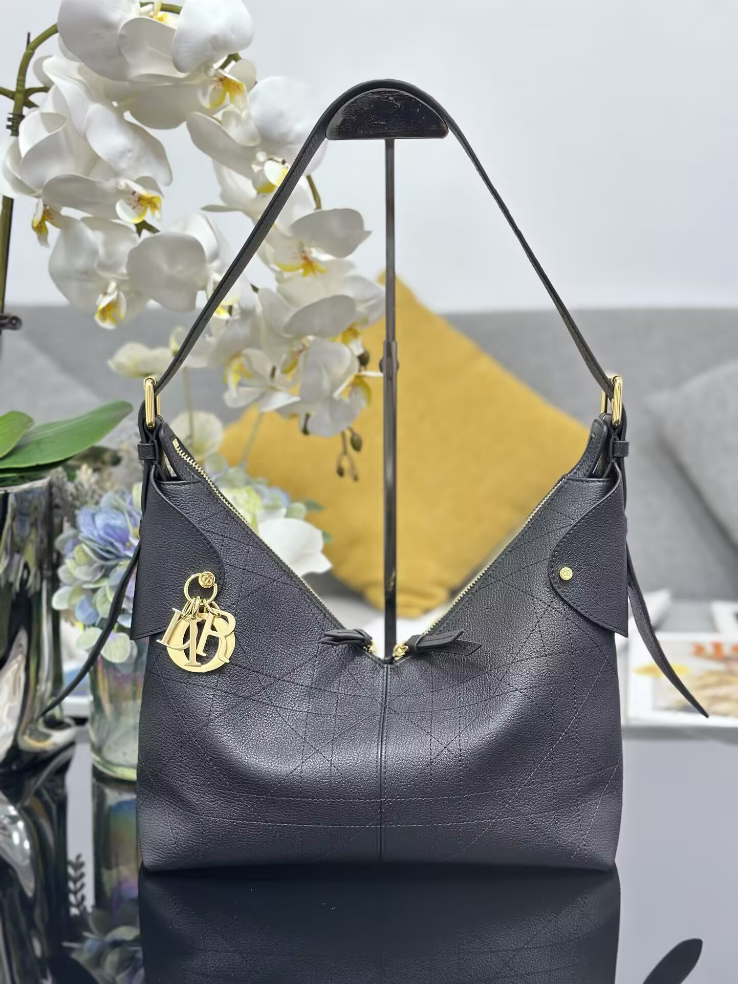 D10r medium D10r voyage bag 28x18x12cm