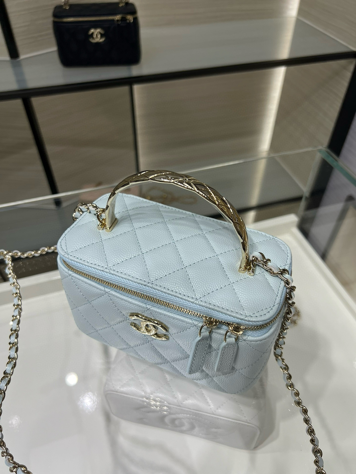 Ch**el clutch with chain light blue ap4590 17x9.5x8cm