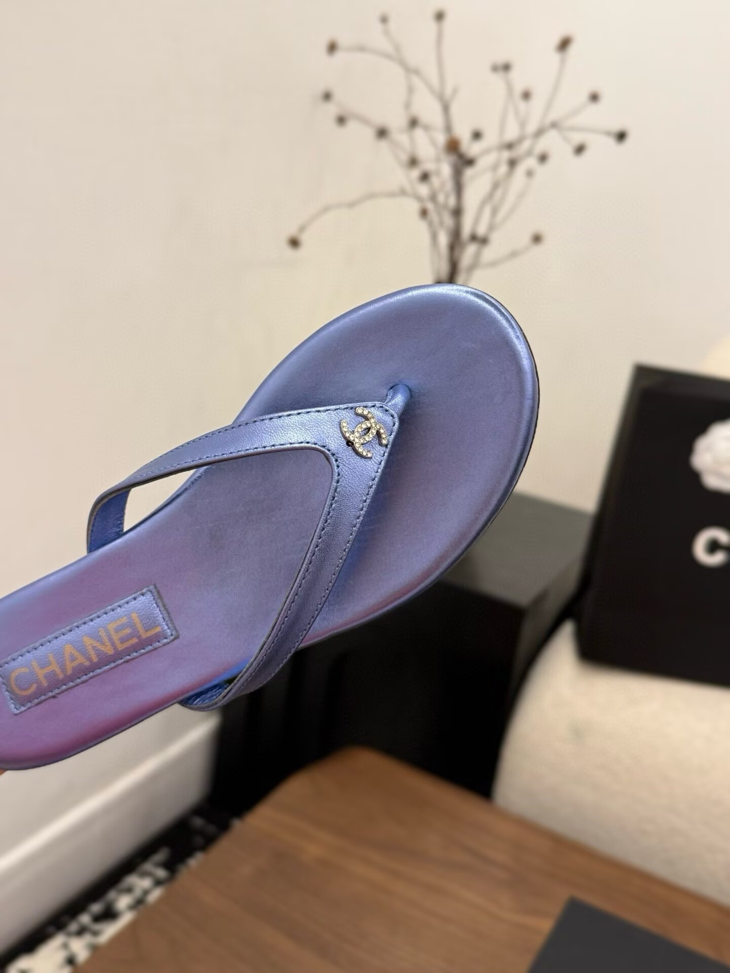 ua Ch**el slides