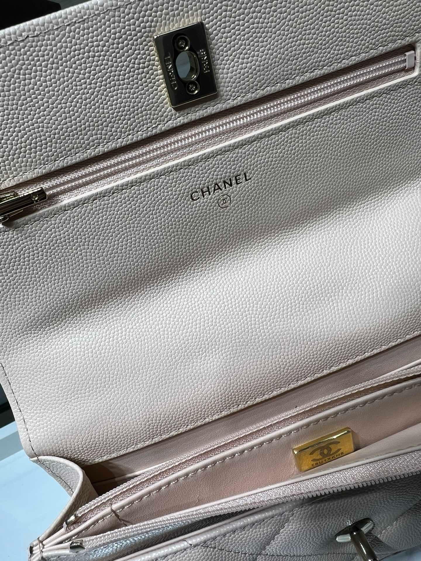 Ch**el flap bag with top handle 19x12x3.5cm