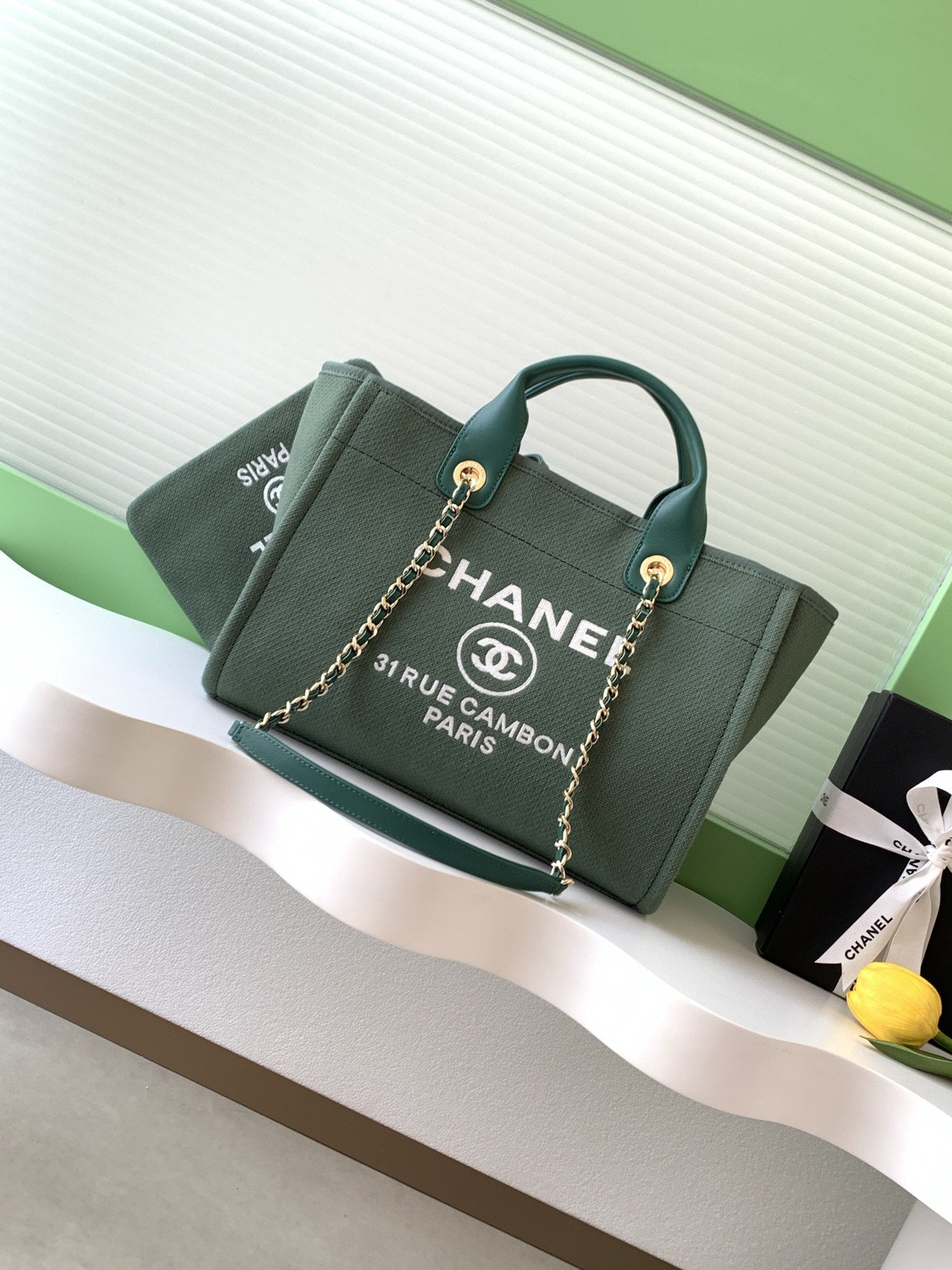 Ch**el deauville tote shopping bag 33x22x13cm