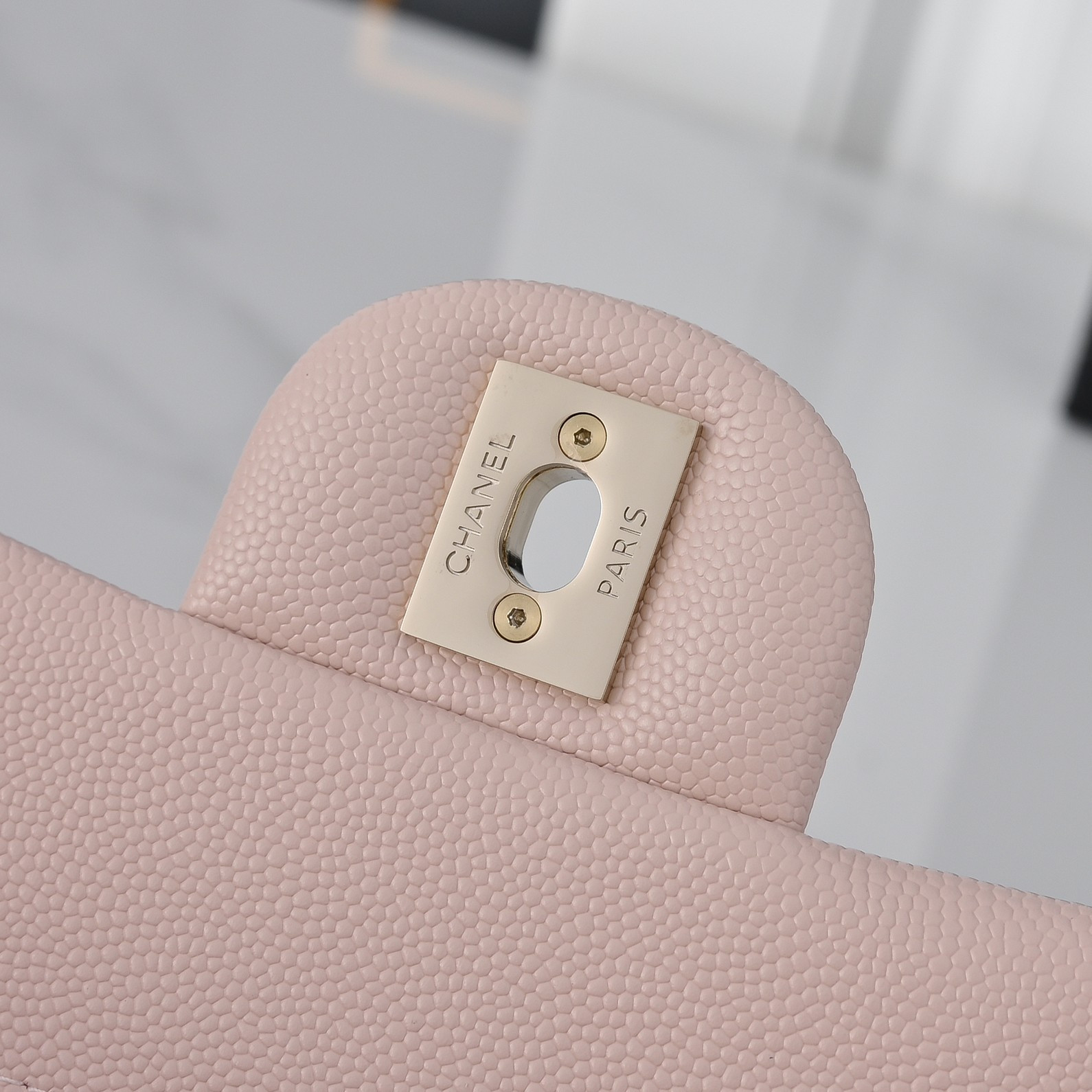 Ch**el classic flap handbag light pink with light gold hardware and caviar leather a01113 23x14.5x6cm
