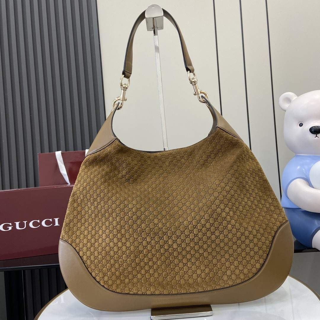 Gvc*1 B Large Shoulder Bag 49x 46x 4cm