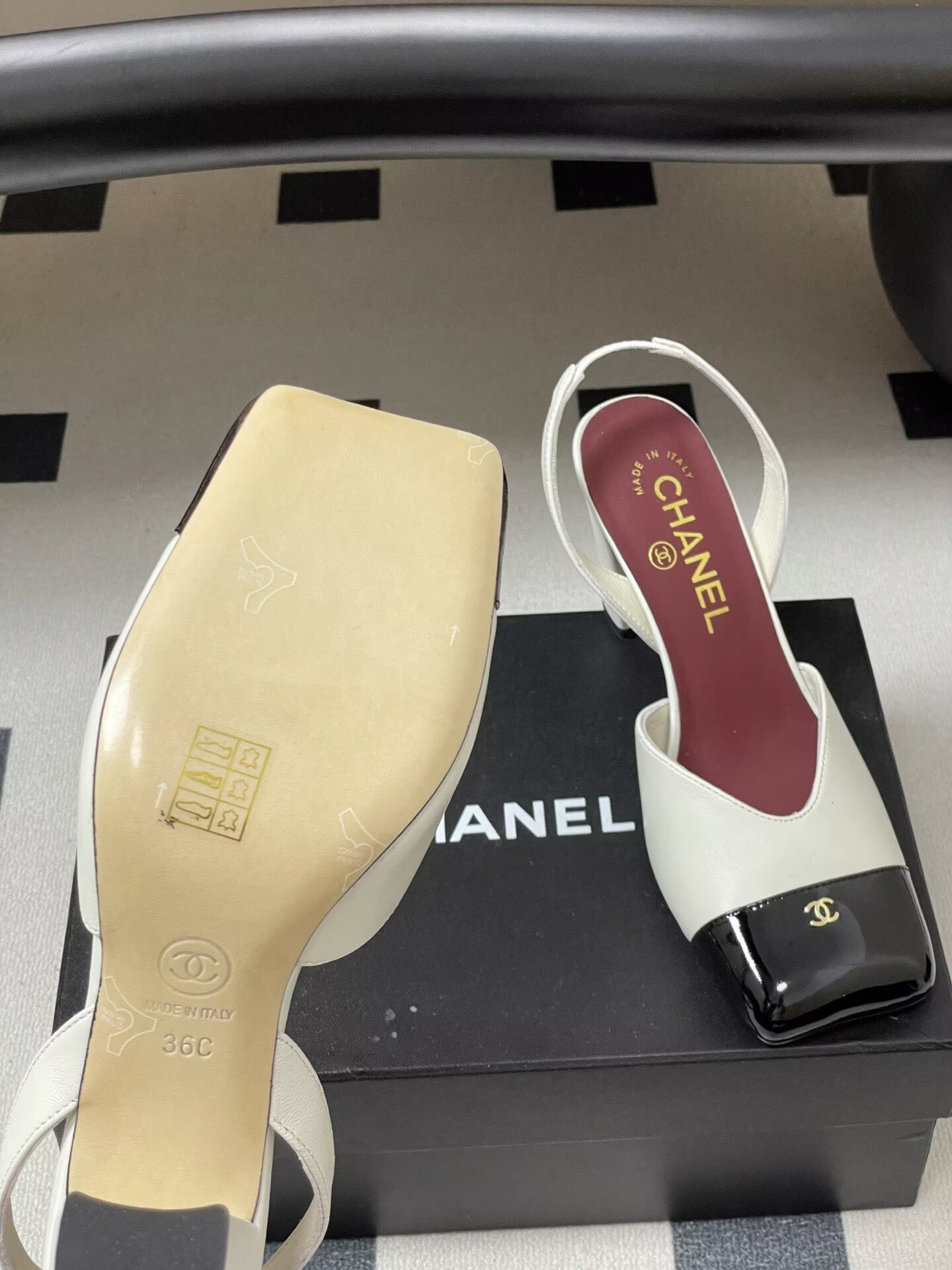 ua Ch**el slingbacks