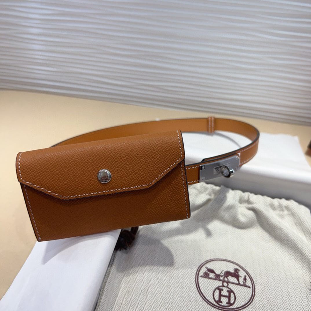 H**me5 kelly pocket 18 belt