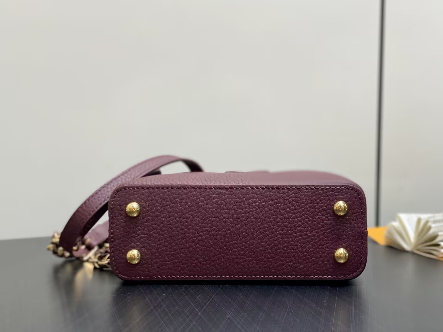 LV Capucines Mini M25893 21x13.6x8cm