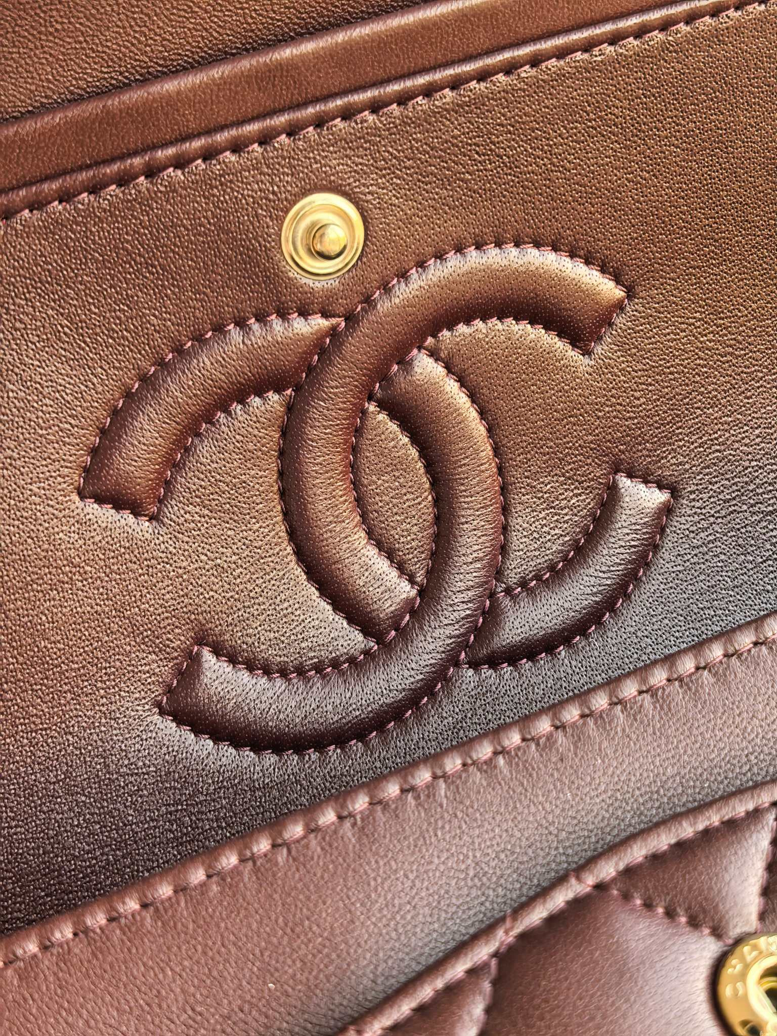 Ch**el classic flap bag chocolate brown with light gold hardware 15.5x25.5x6.5cm