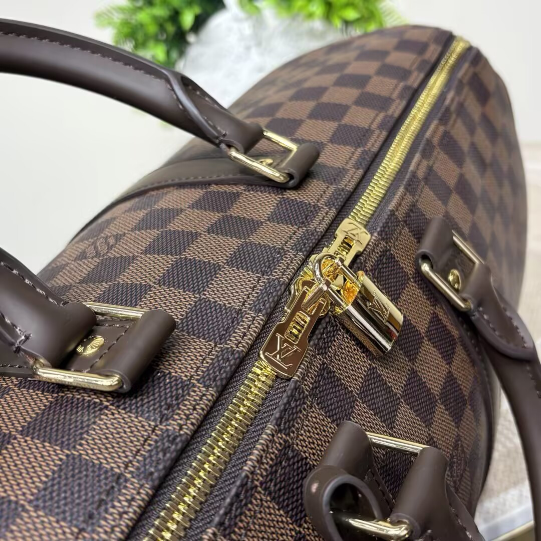 LV Keepall Bandoulière 50 50x29x22cm