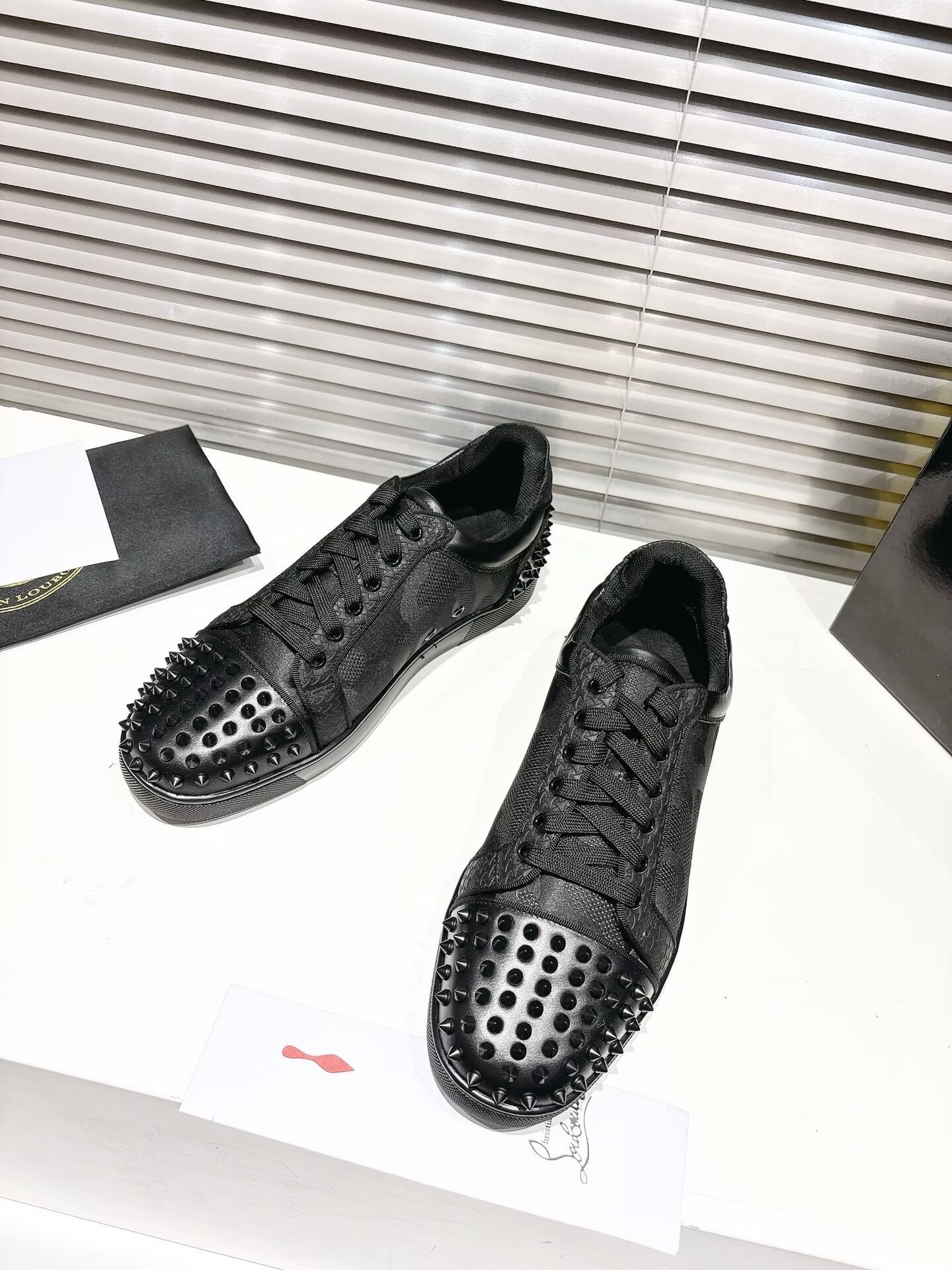 ua Chr1st1an louboutin seavaste 2 orlato sneakers