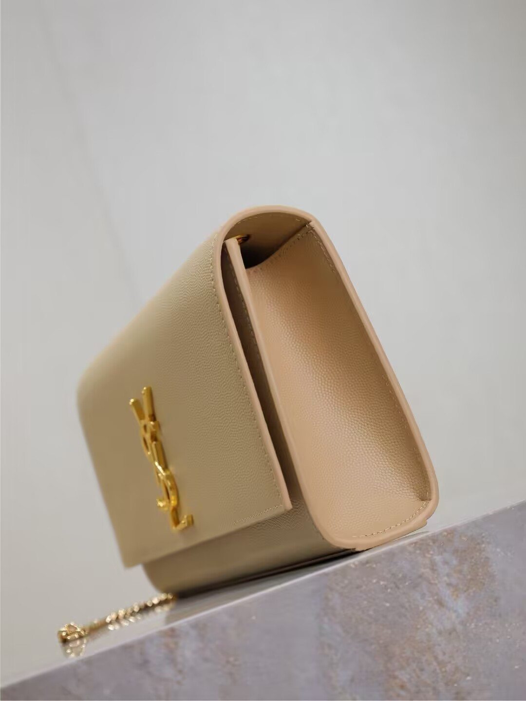 Y51 kate medium 24x14.5x5cm