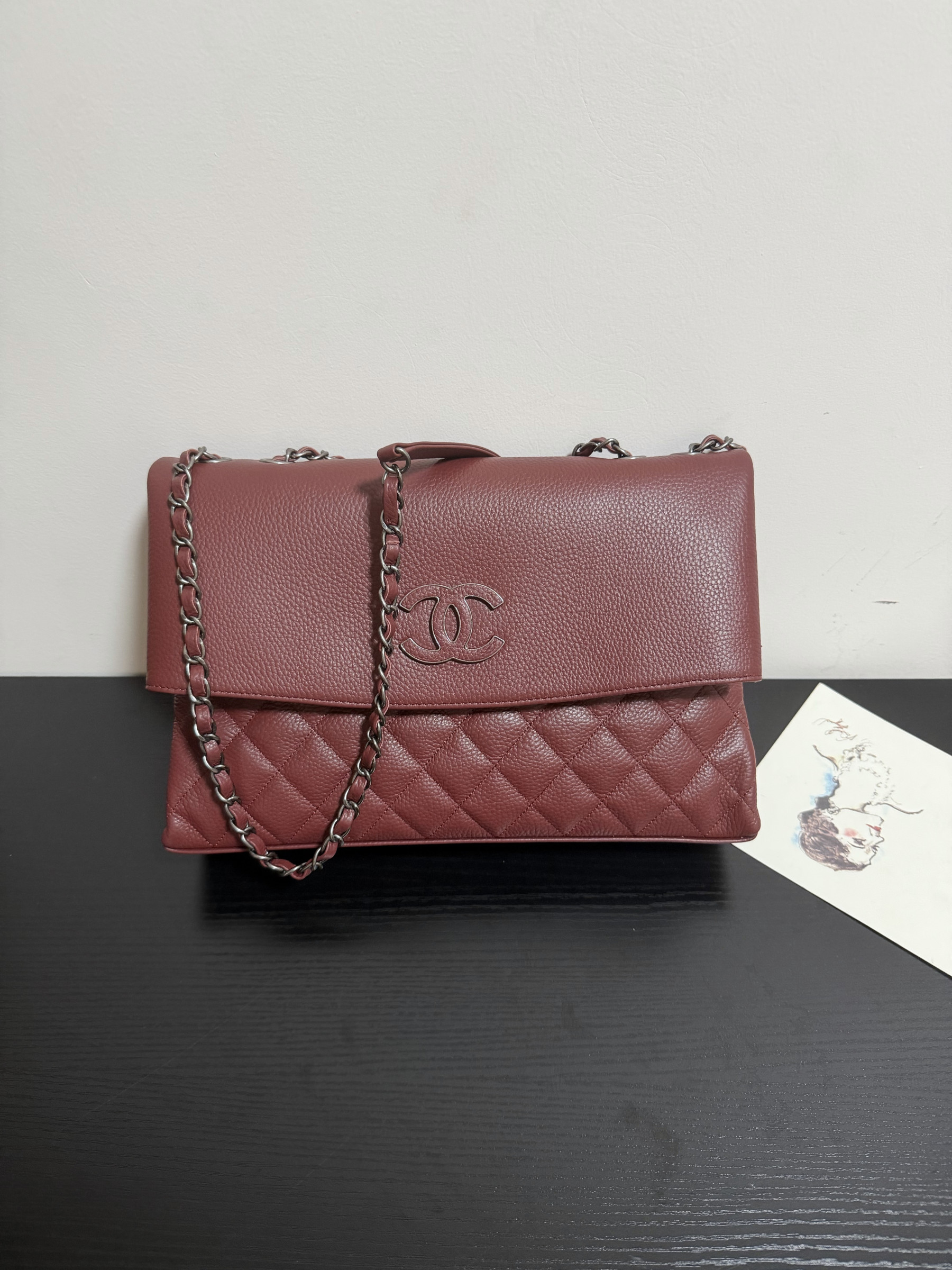 Ch**el hampton flap handbag as7095 32x19x7.5cm