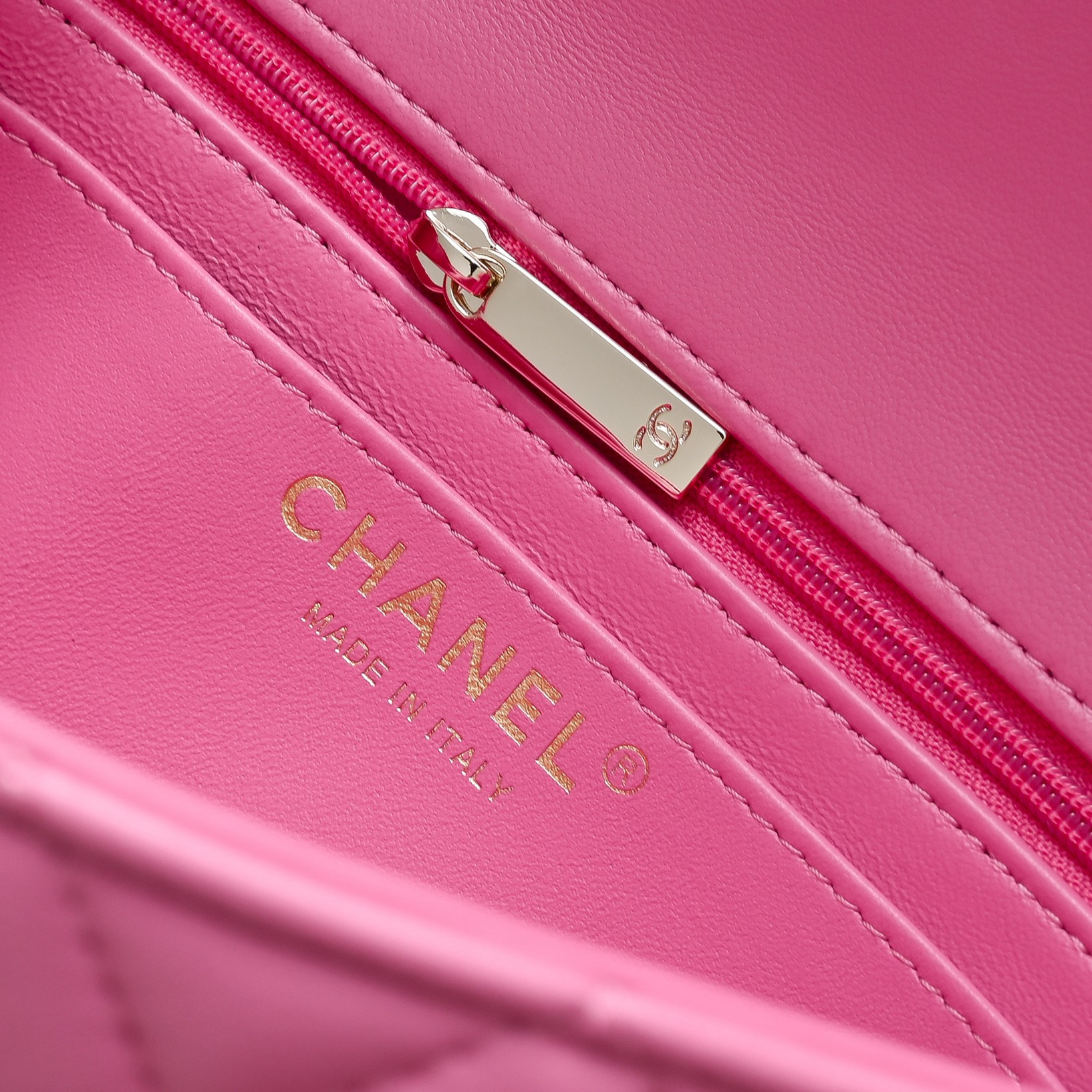 Ch**el mini flap bag 20x12x6.5cm