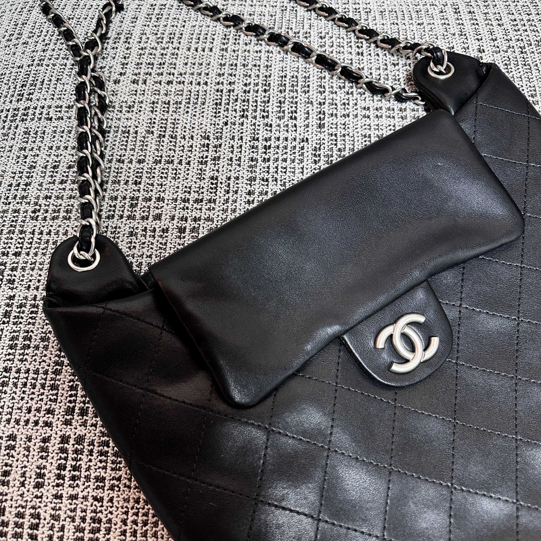 Ch**el hobo bag 36x32x3cm