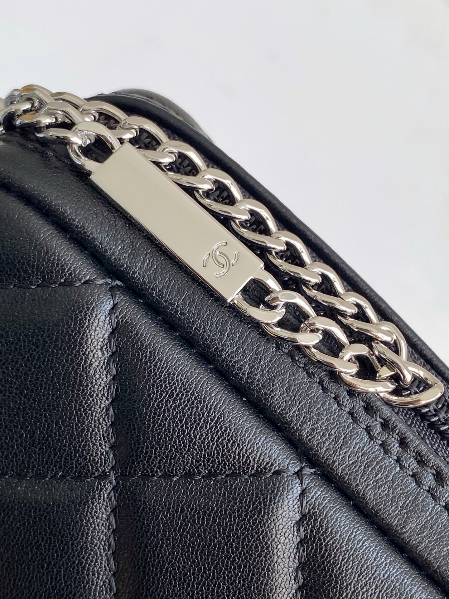 Ch**el cambon line crossbody bag 13x15x3.5cm