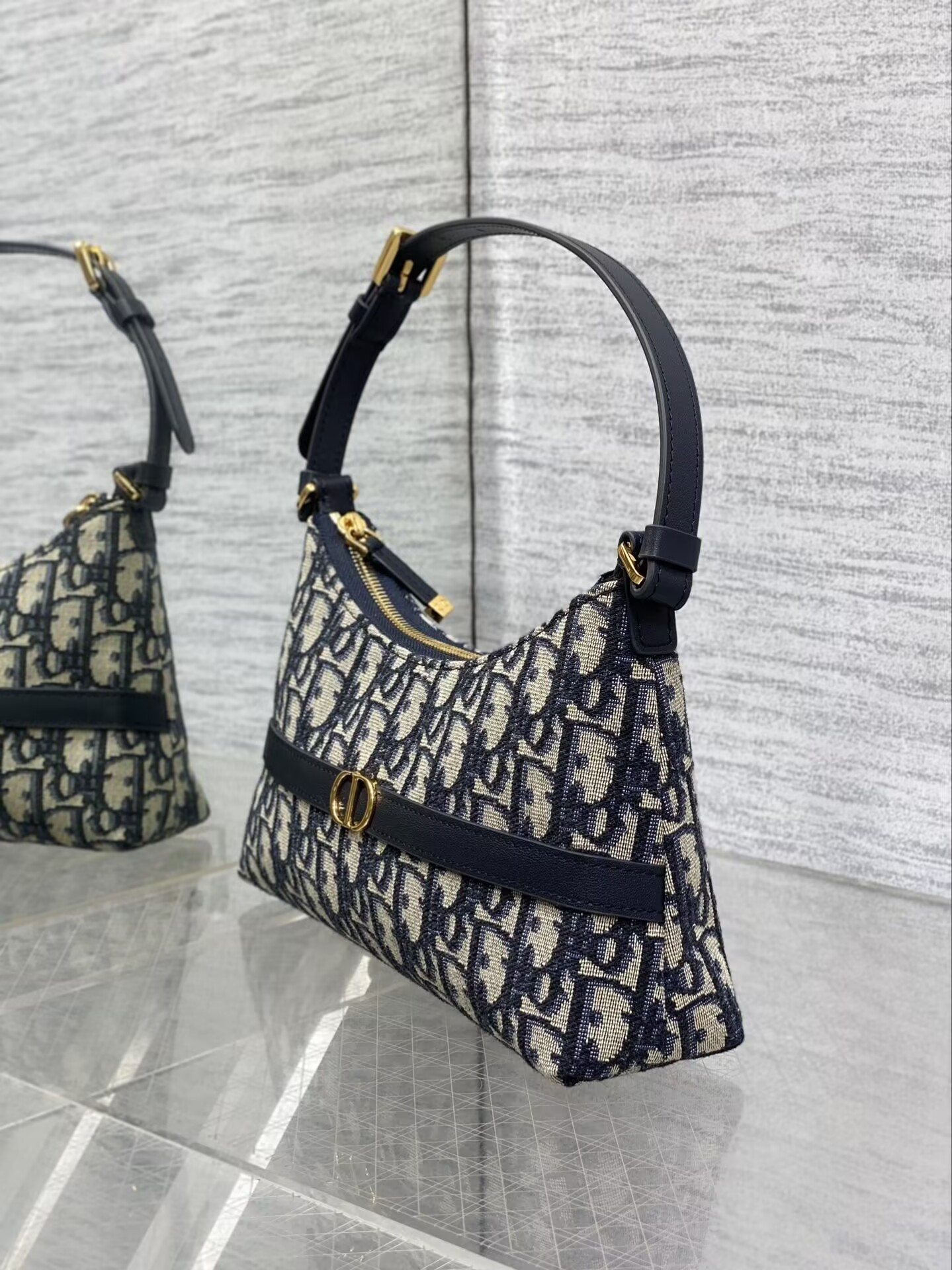 D10r 30 Montaigne Cigale Mini Bag 24x14x6.5cm