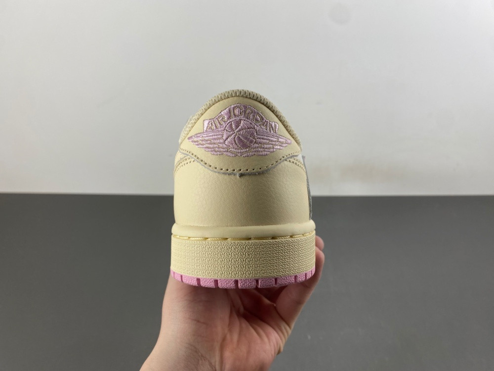 UA Travis Scott x Air Jordan 1 Low OG