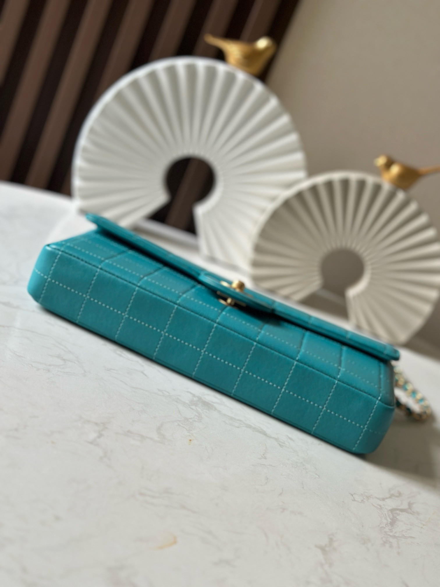 Ch**el classic chocolate bar flap chain bag 26x13x4cm