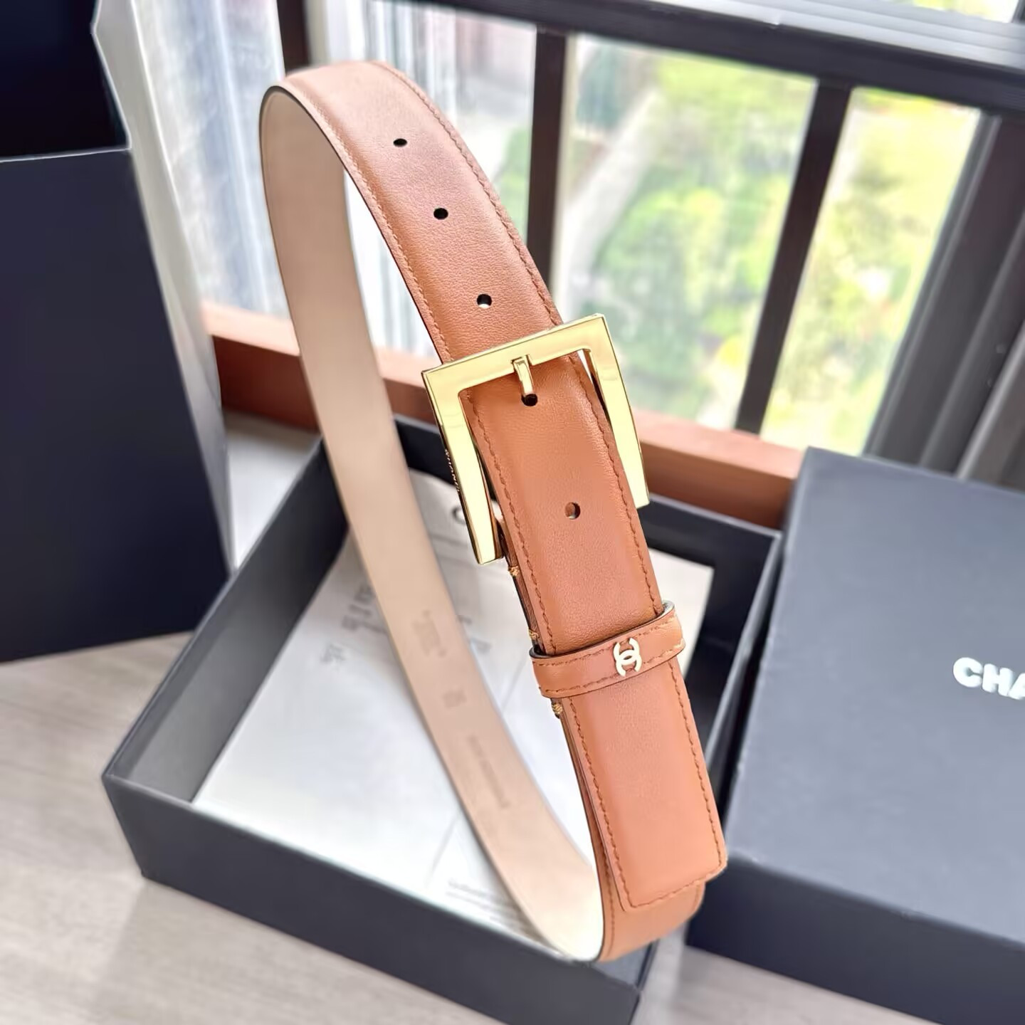 Ch**el belt