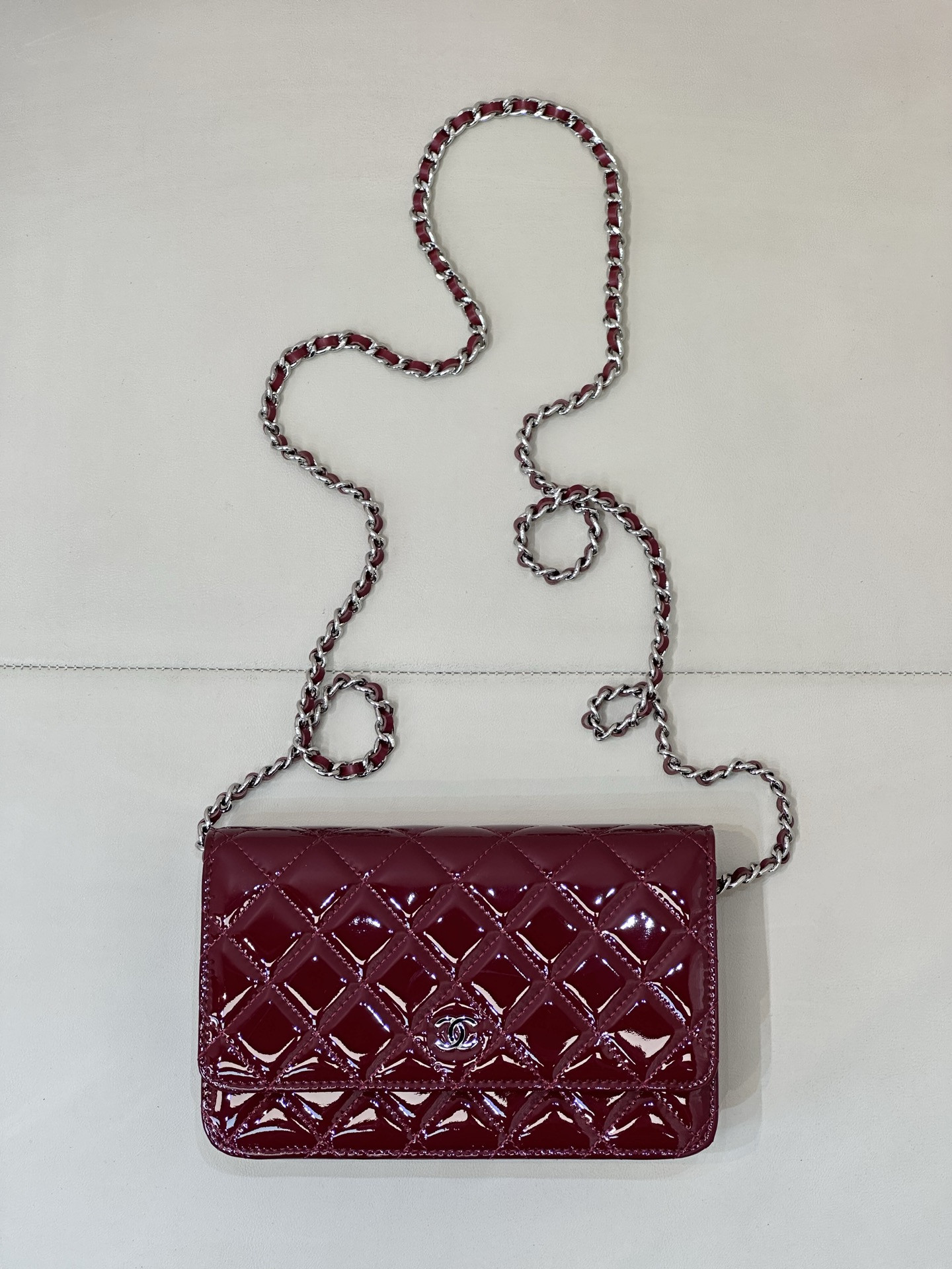 Ch**el woc classic wallet on chain 13x19cm
