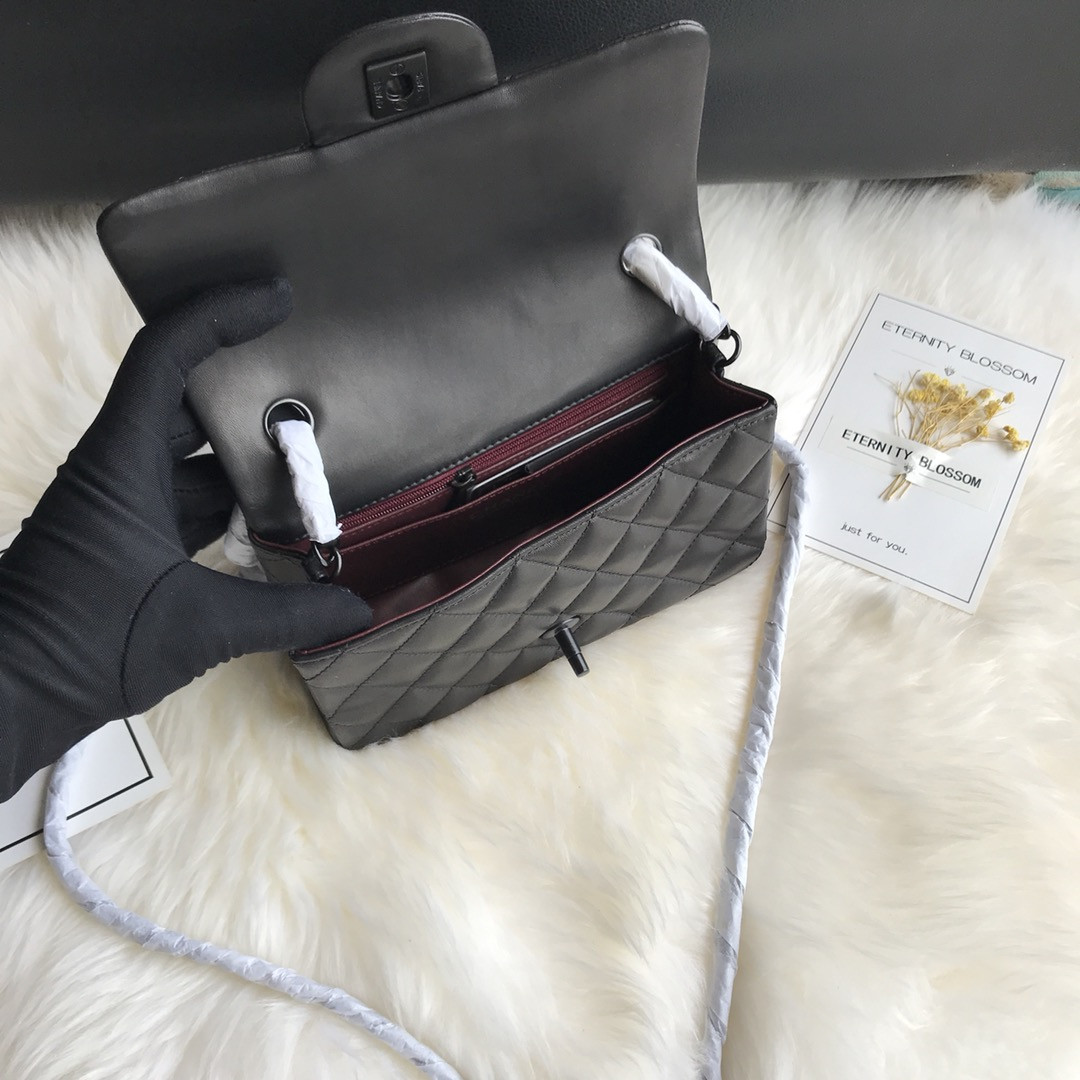 Ch**el mini flap bag 20x12x6cm