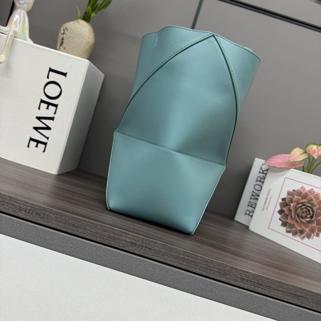 L0ew* medium puzzle fold tote 25.5x14.5x31.5cm