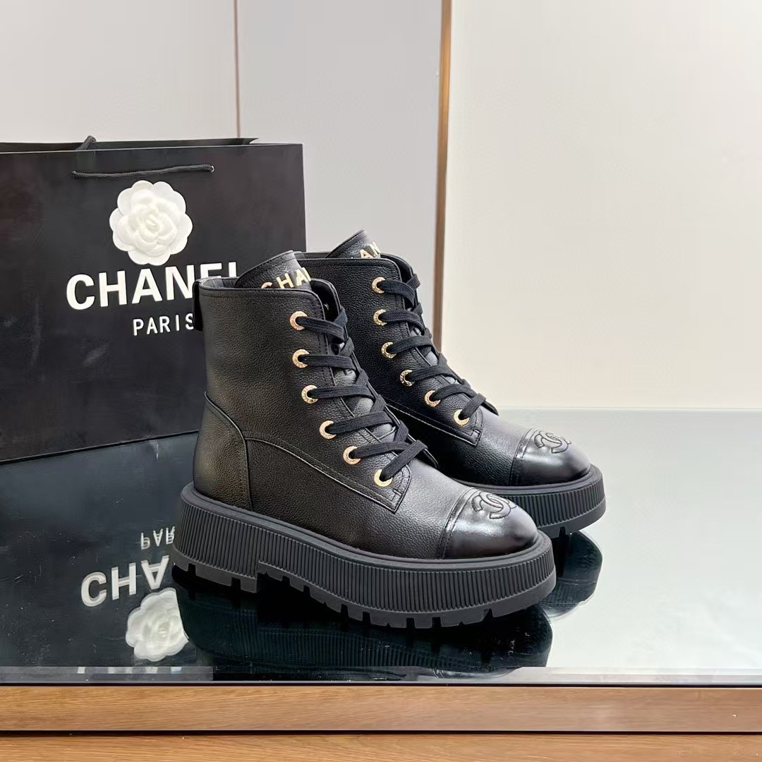 UA Ch**el Boots