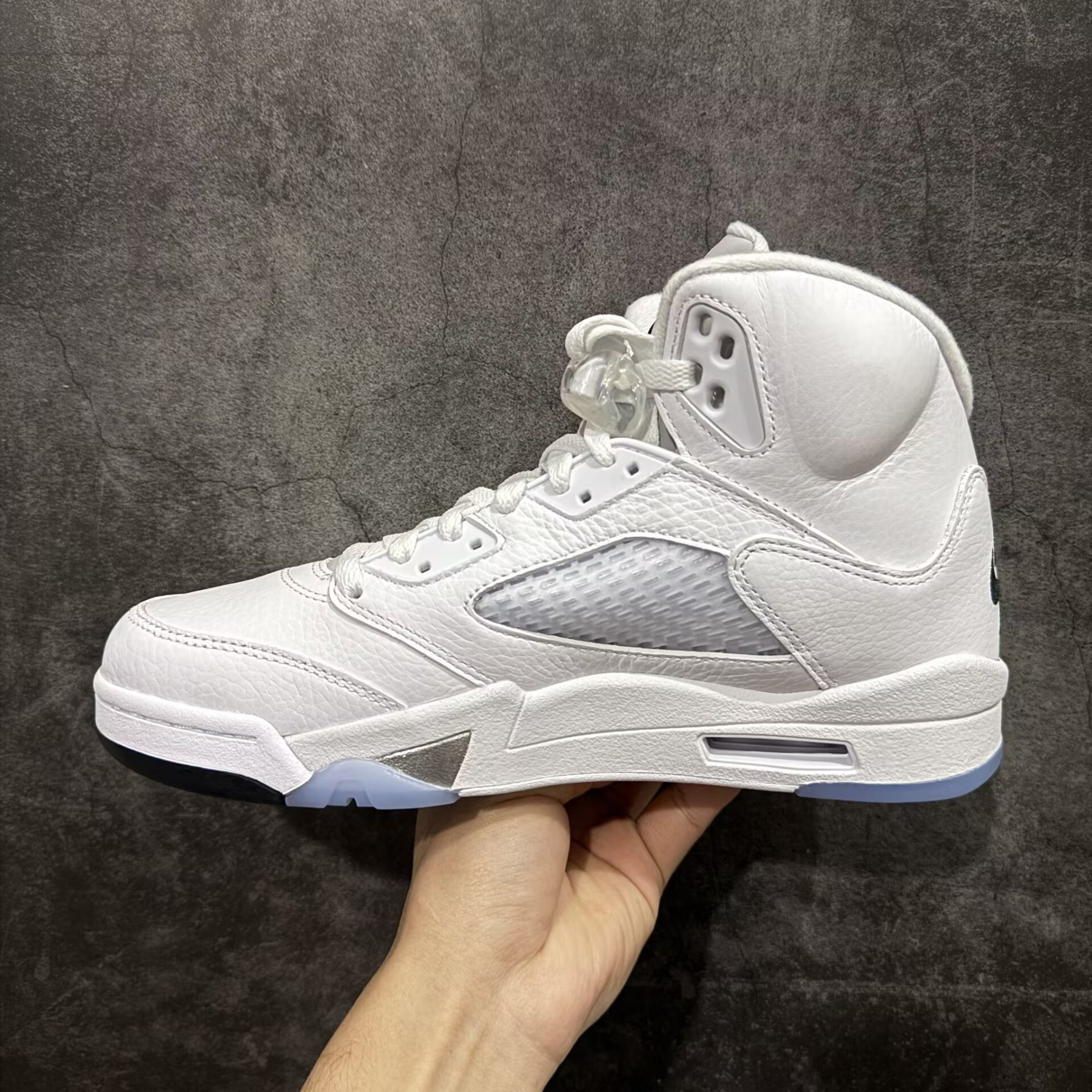 UA Air Jordan 5 Retro OG