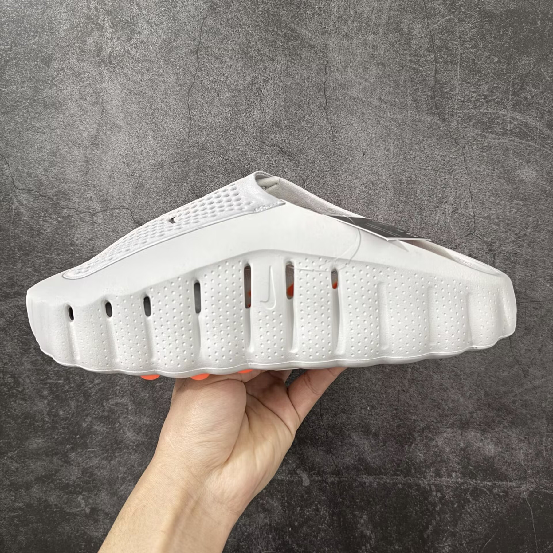 Nike Mind 001 Slide Light Smoke Grey (Runs one size small)