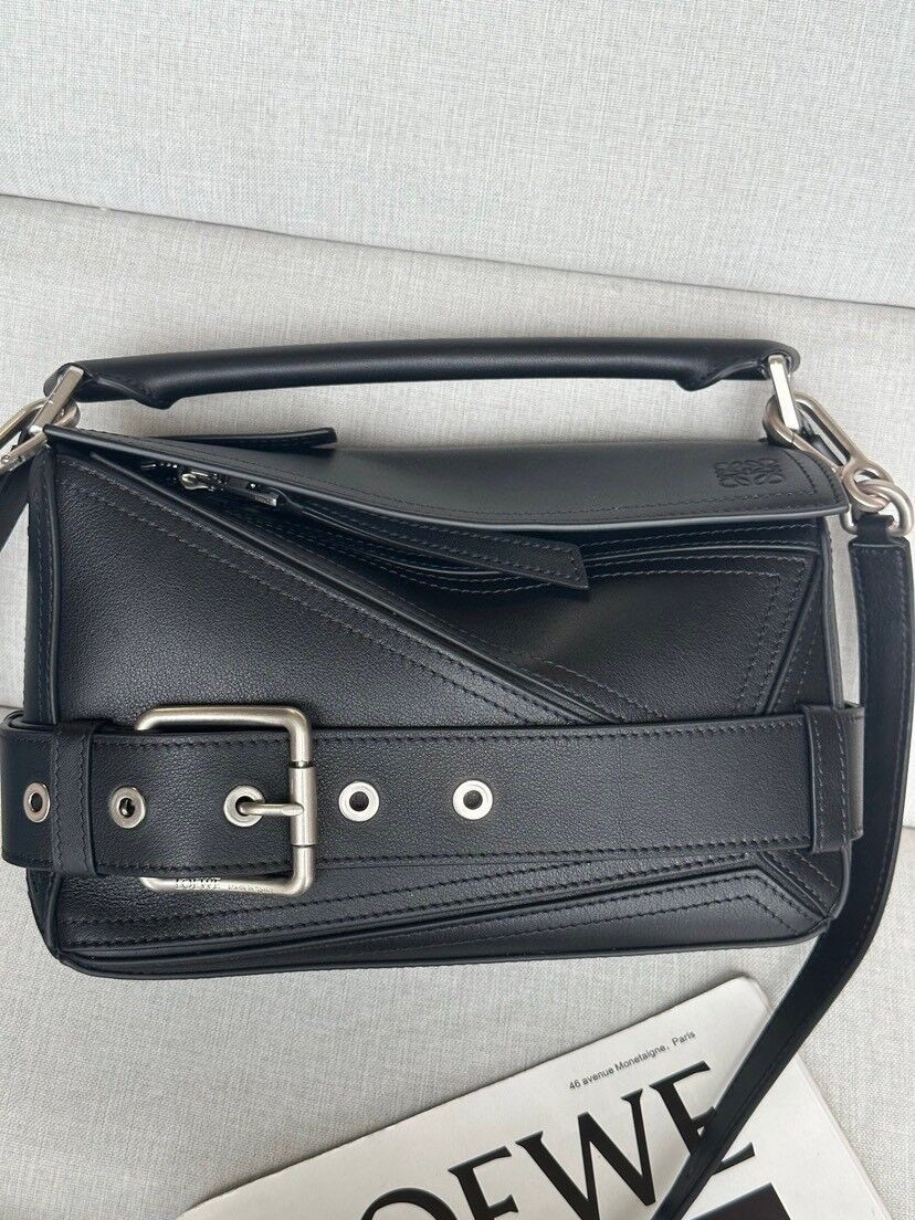 L0ew* small puzzle biker bag in shiny calfskin 16.5x24x10.5cm