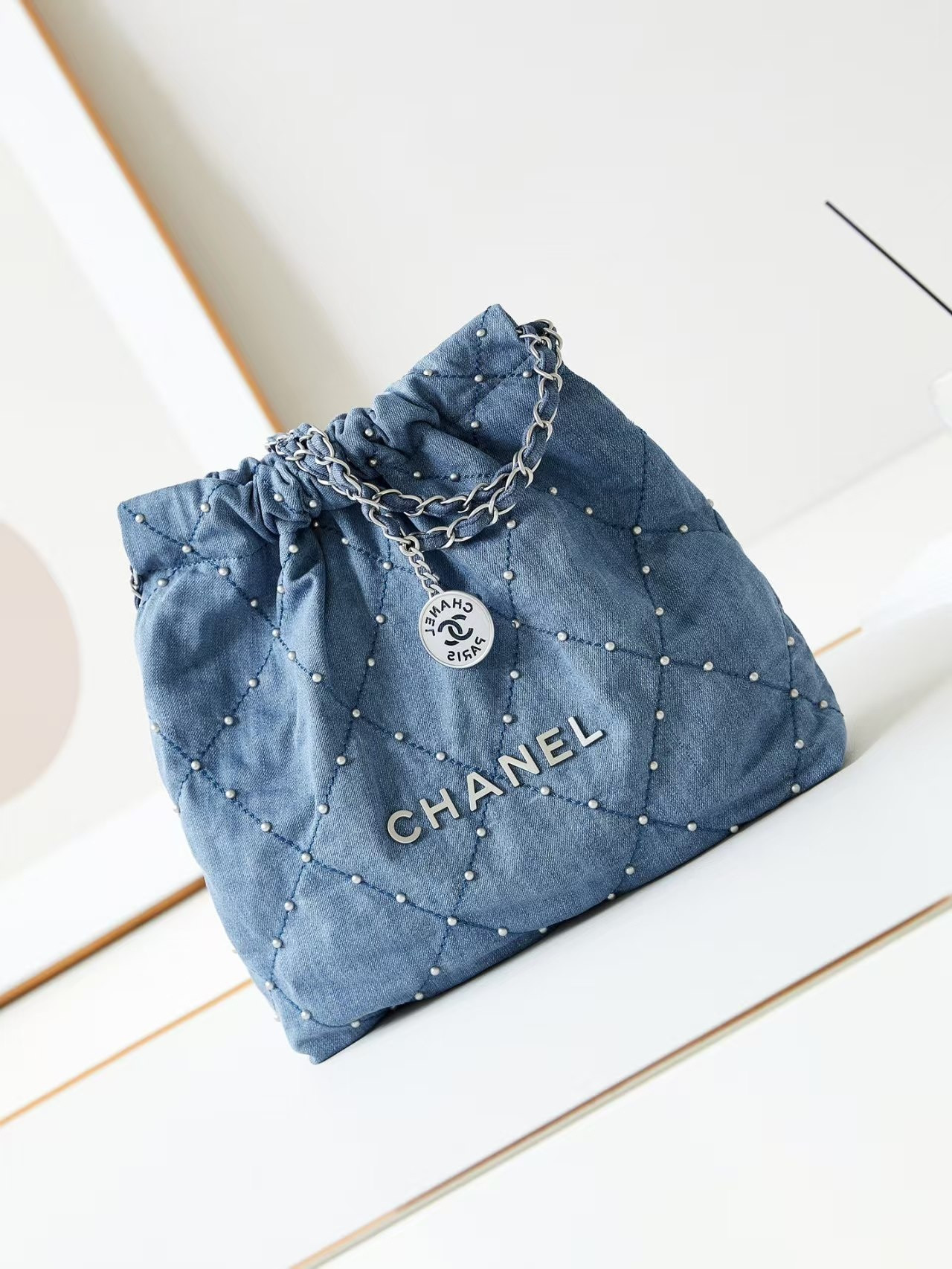 Ch**el 22 SMALL HANDBAG 35x37x7cm